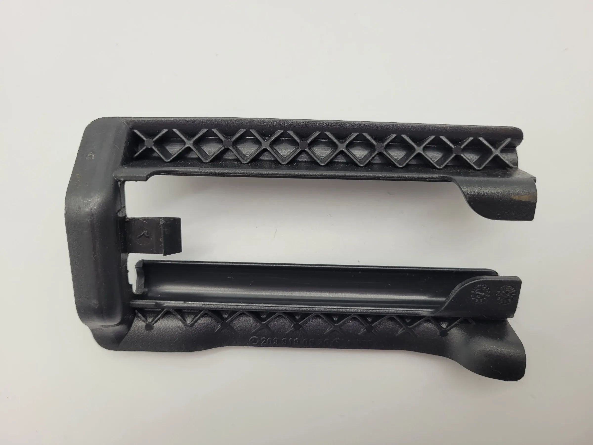 Original Mercedes-Benz C-Klasse (W203) Sitzschienenabdeckung A2039190920