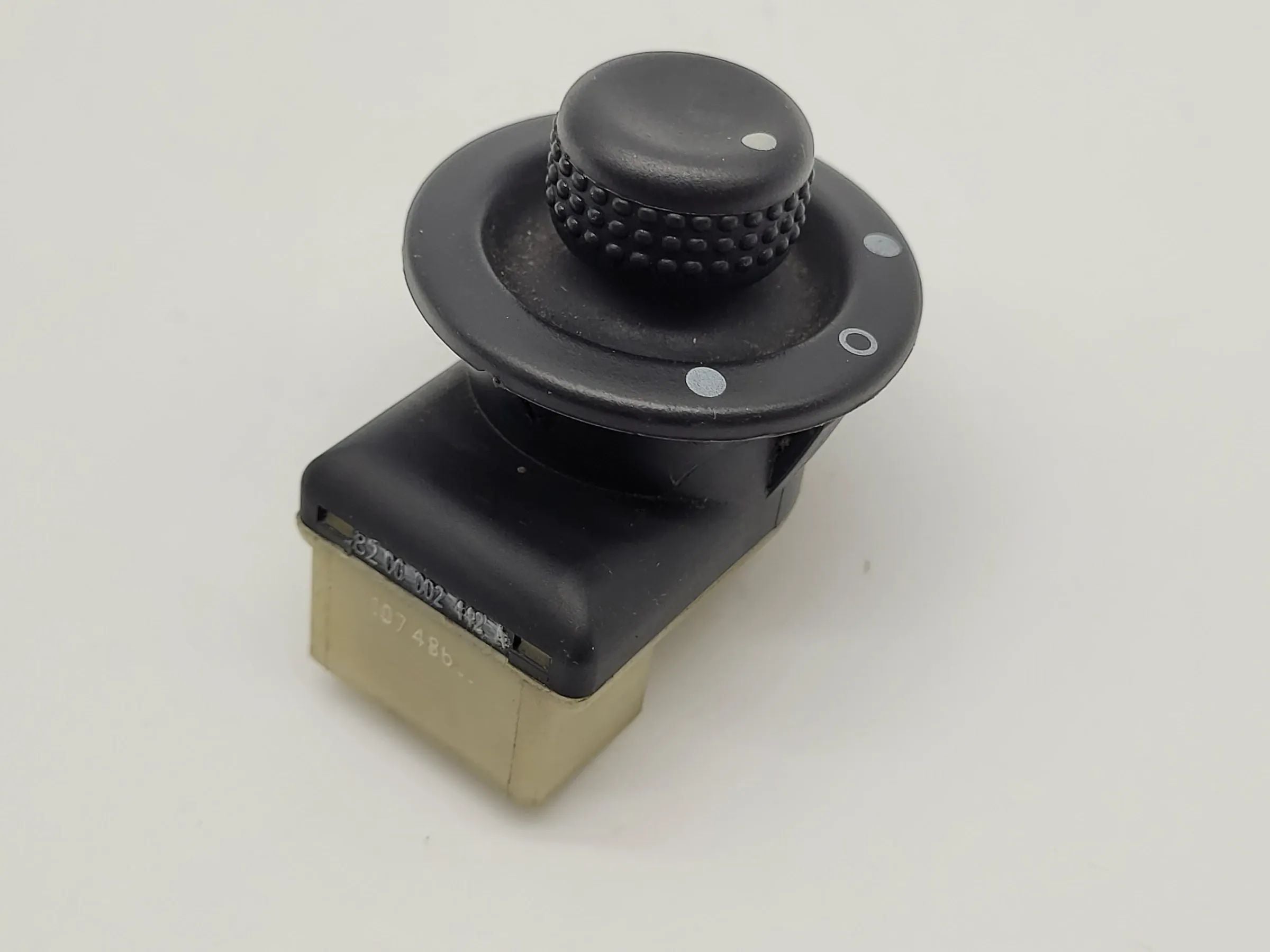 Original Renault Clio III 3 / II 2 Spiegelschalter Knopf Vorne 8200002442