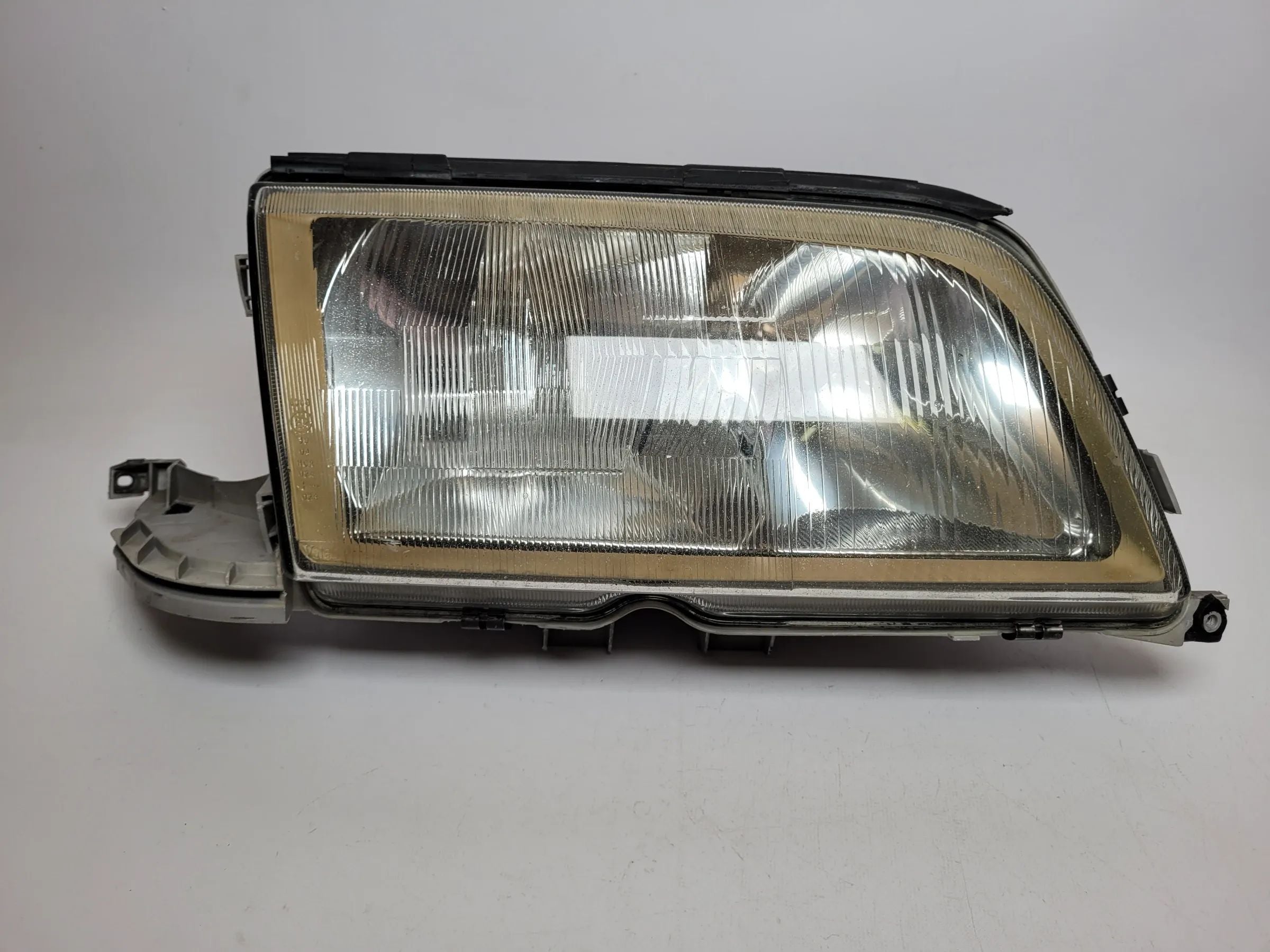 Original Mercedes-Benz C-Klasse Scheinwerfer/Frontleuchte Rechts A2028203061