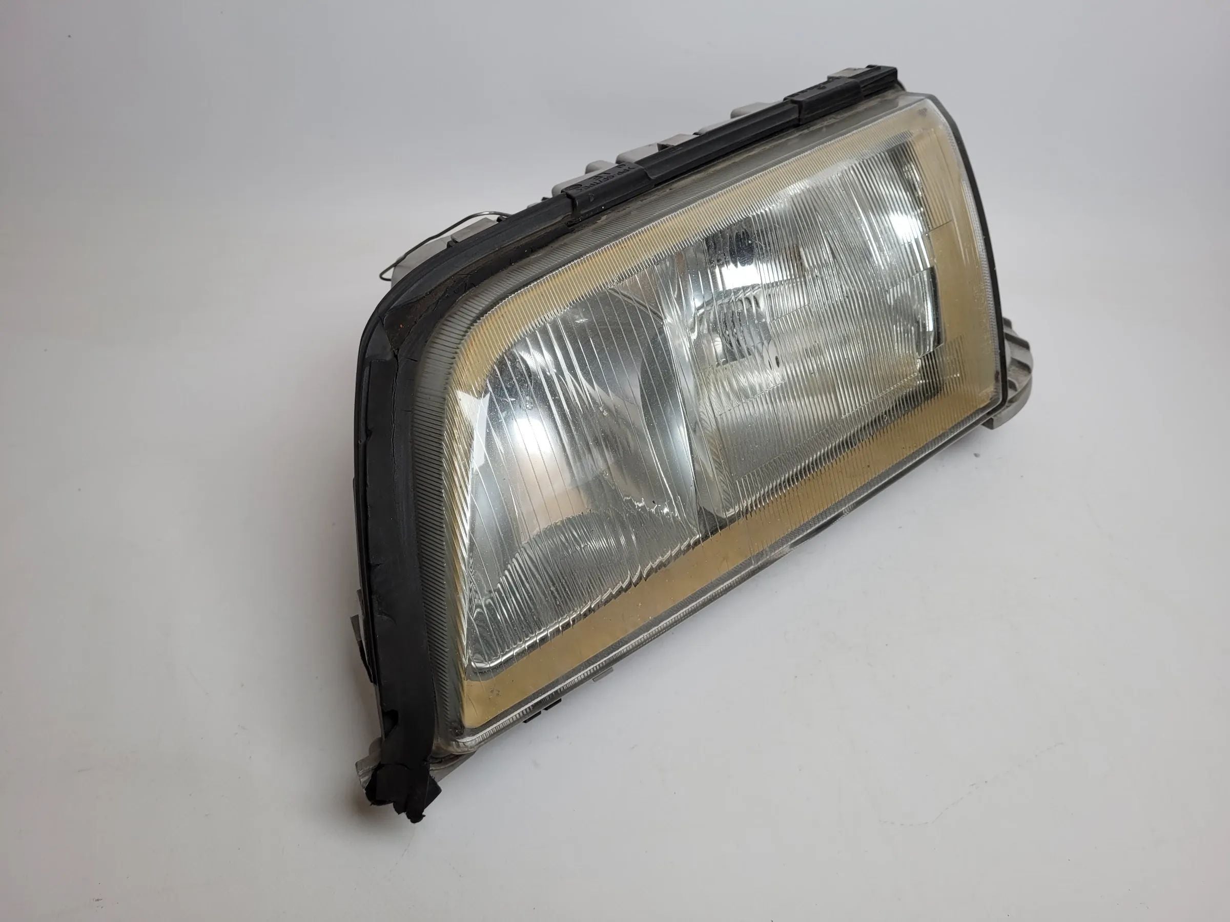 Original Mercedes-Benz C-Klasse Scheinwerfer / Frontleuchte Links A2028202961