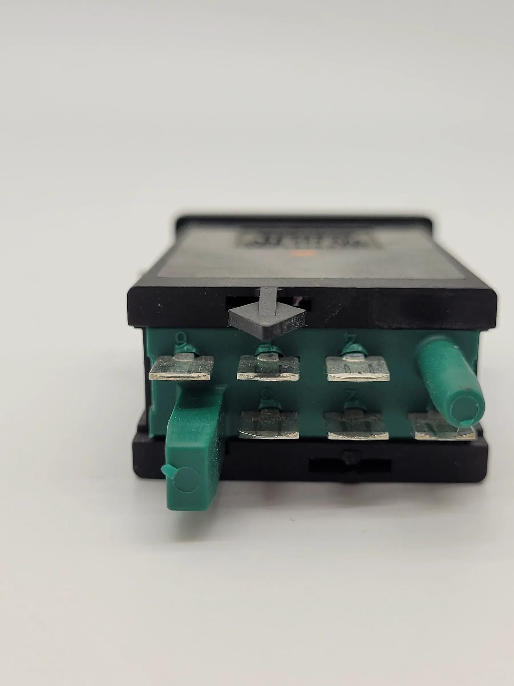 Original AUDI A4 (8D2/B5) Schalter Sitzheizung, 8D0963563