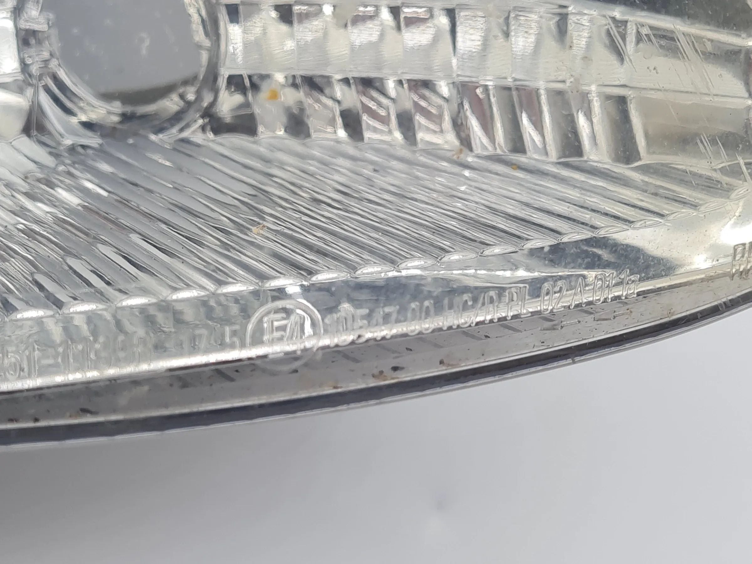 Renault Twingo I 1 (C06) Scheinwerfer Rechts 551-1139R / 7701049687