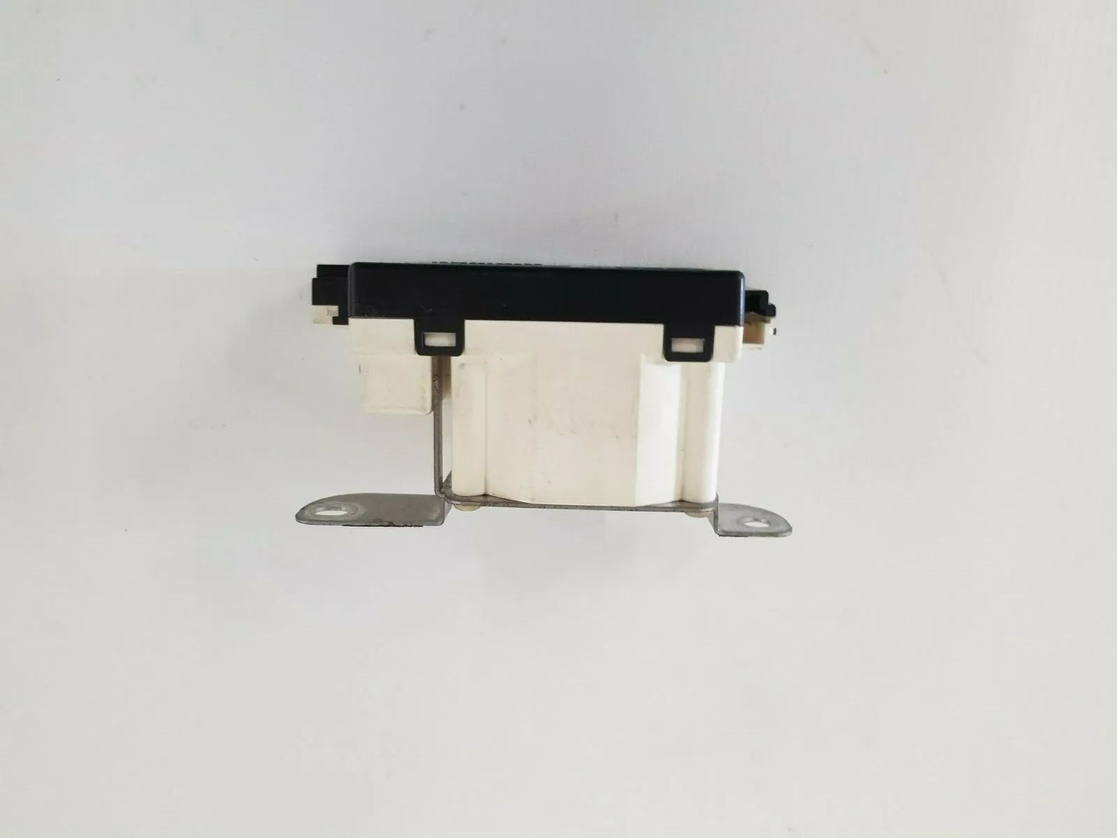 Orijinal Honda Prelude Anten Amplifikatörü 39166-S30-G010-M1 ZCD1120-05A-F2 Y9723