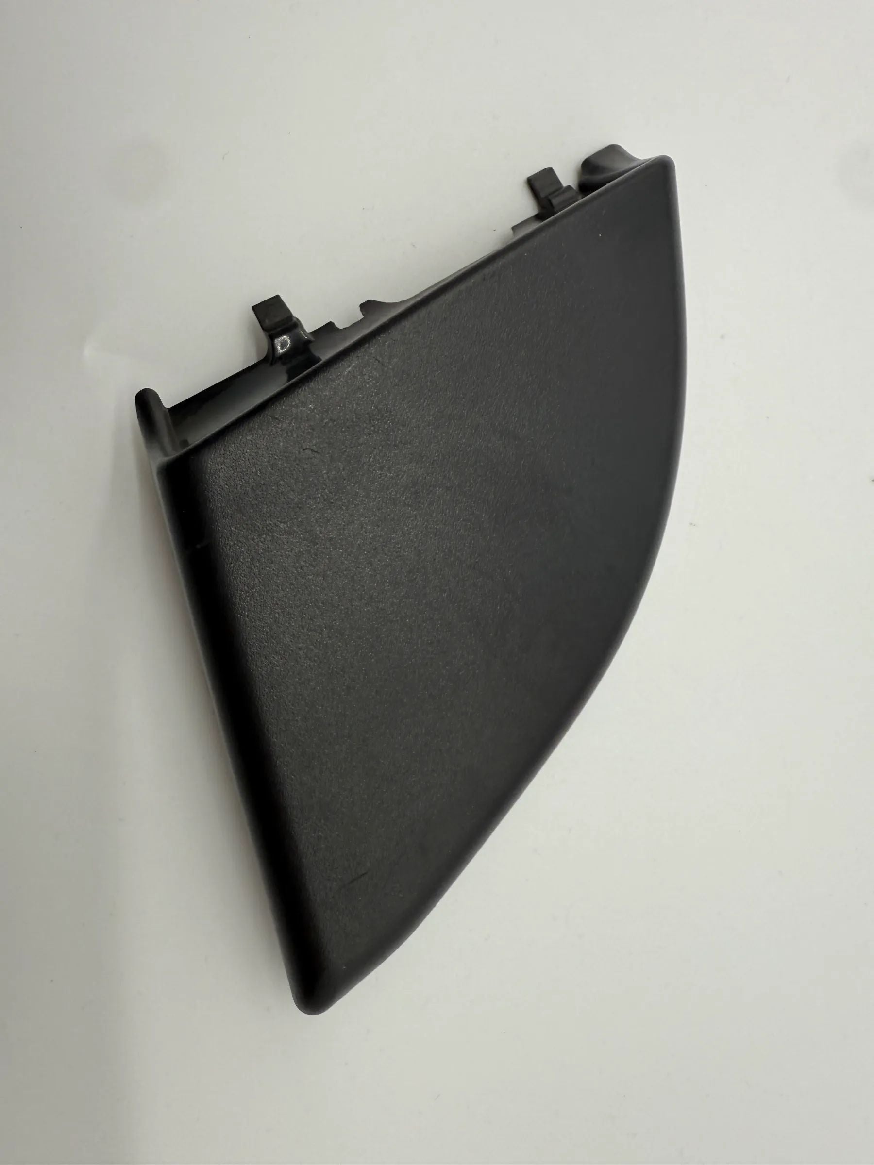 Original Mercedes-Benz A-Klasse Innenverkleidung Dreieck Rechts A1687200211