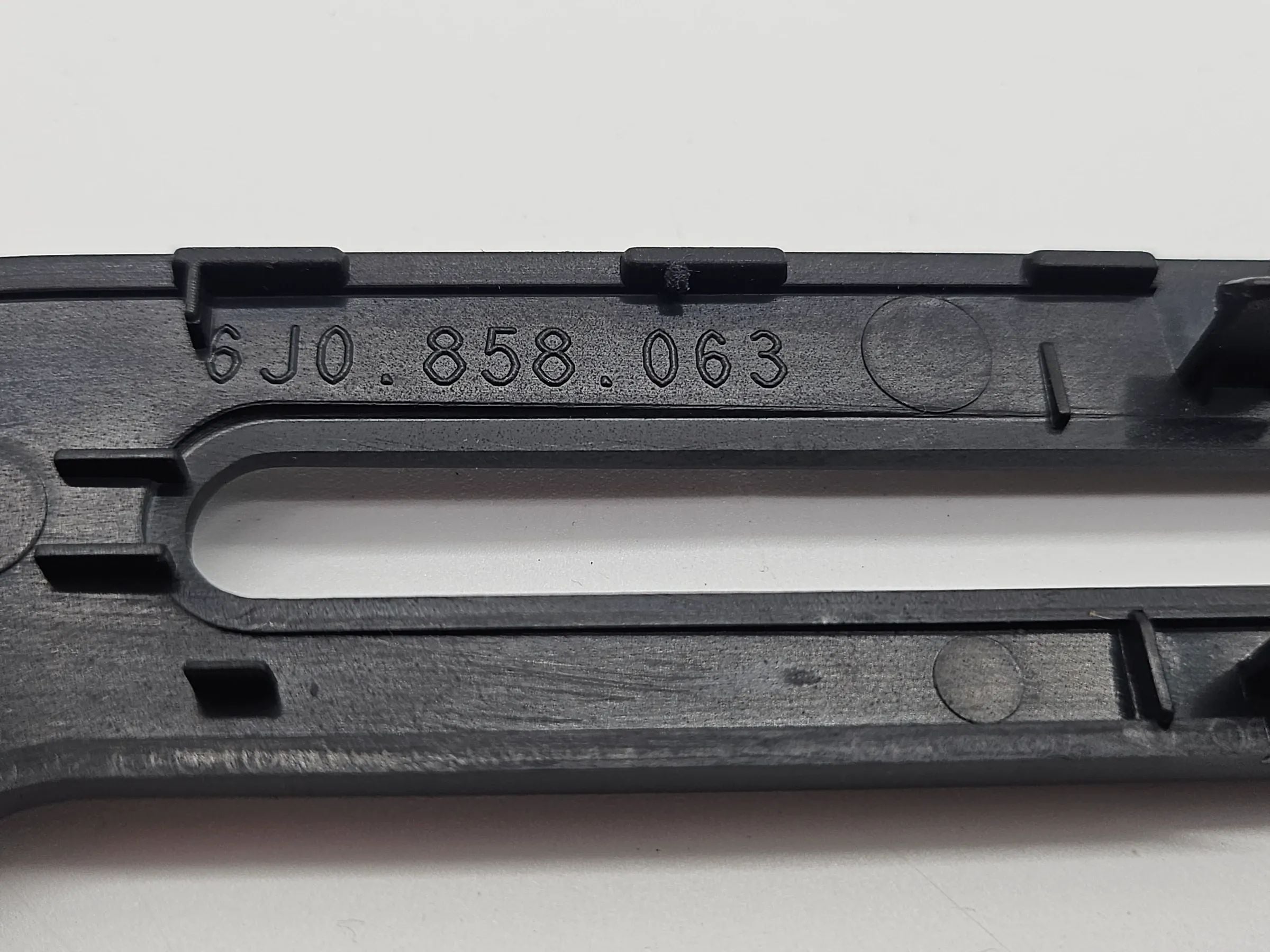 Original Seat Ibiza IV ST 6J5 Radio Cover Trim 6J0858063