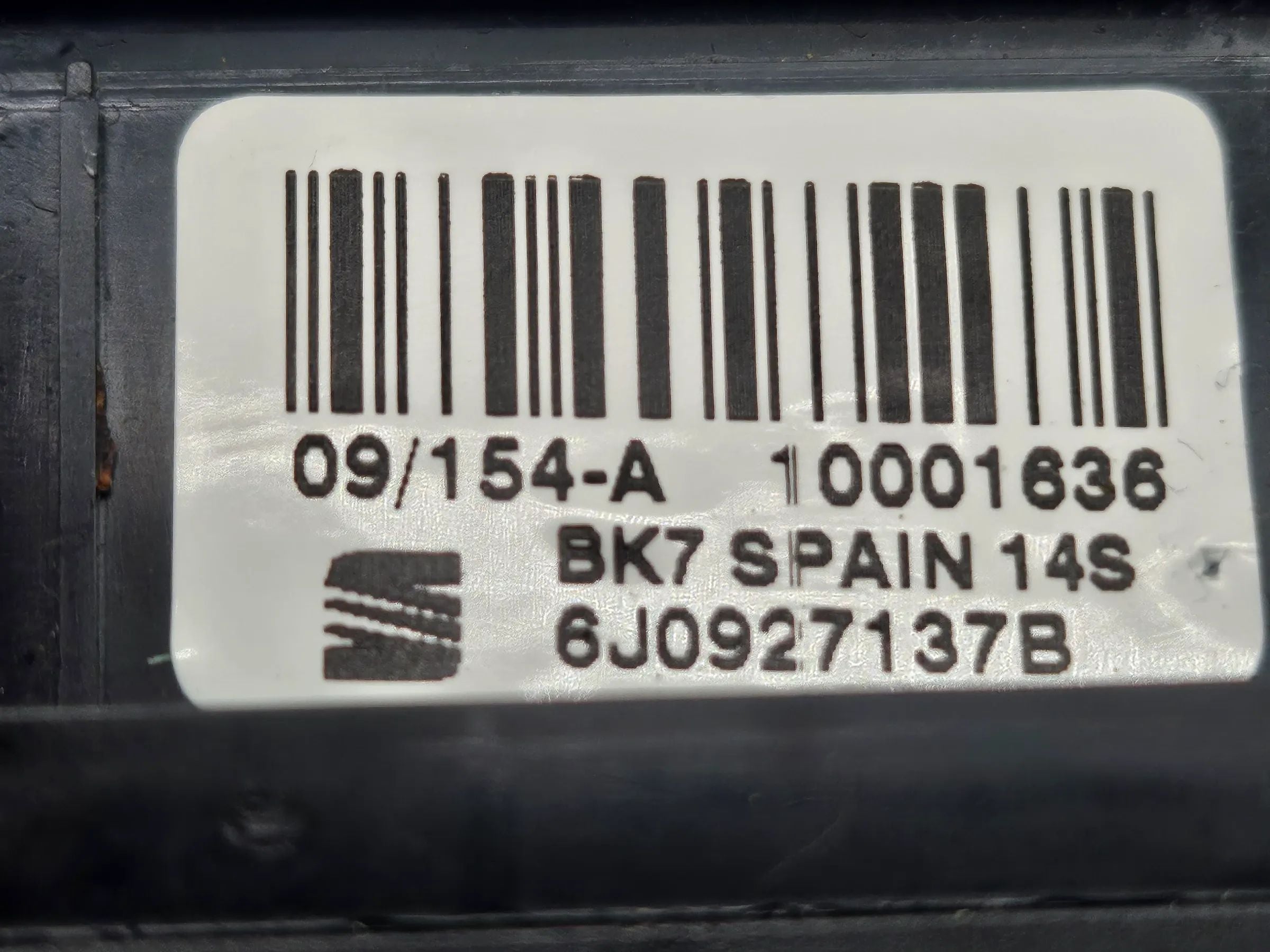 Original Seat Ibiza IV (6J,6P) Control Unit Hazard Warning Rear Window 6J0927137