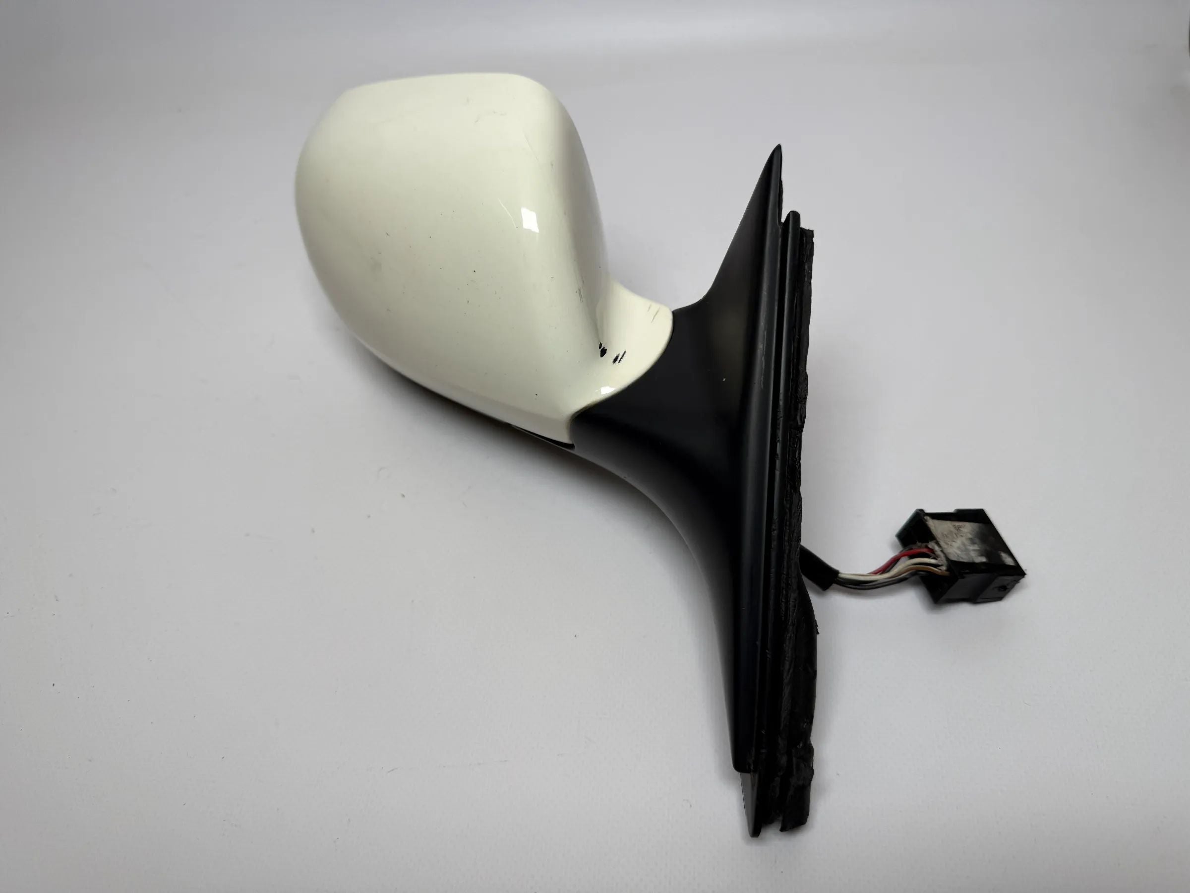 Original Audi A3 / A4 (8L1/8D2) Außenspiegel Rechts Weiss RSO225396