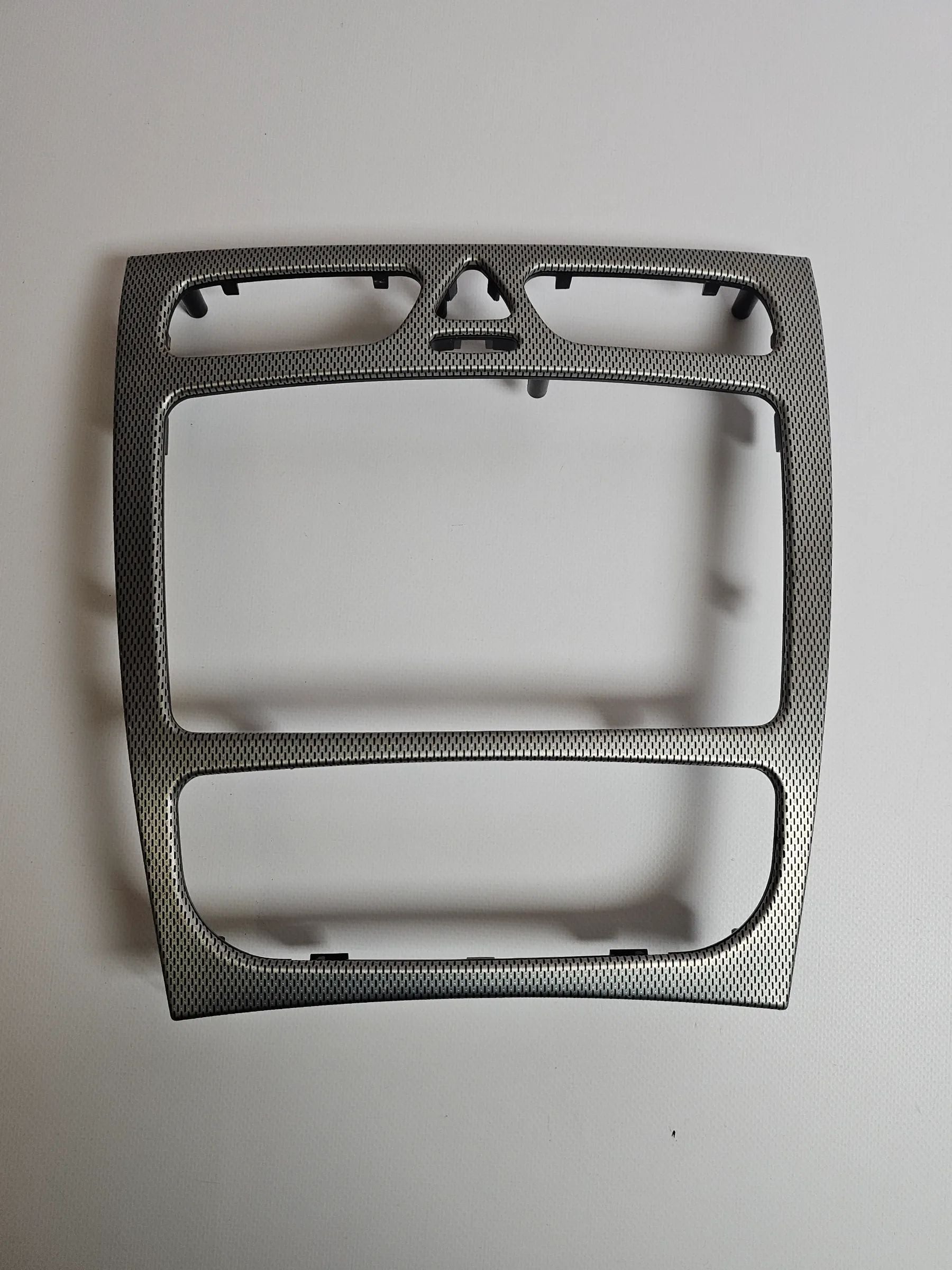 Original Mercedes Benz W203 C-Klasse Radio Verkleidung Blende Sport A2036802439