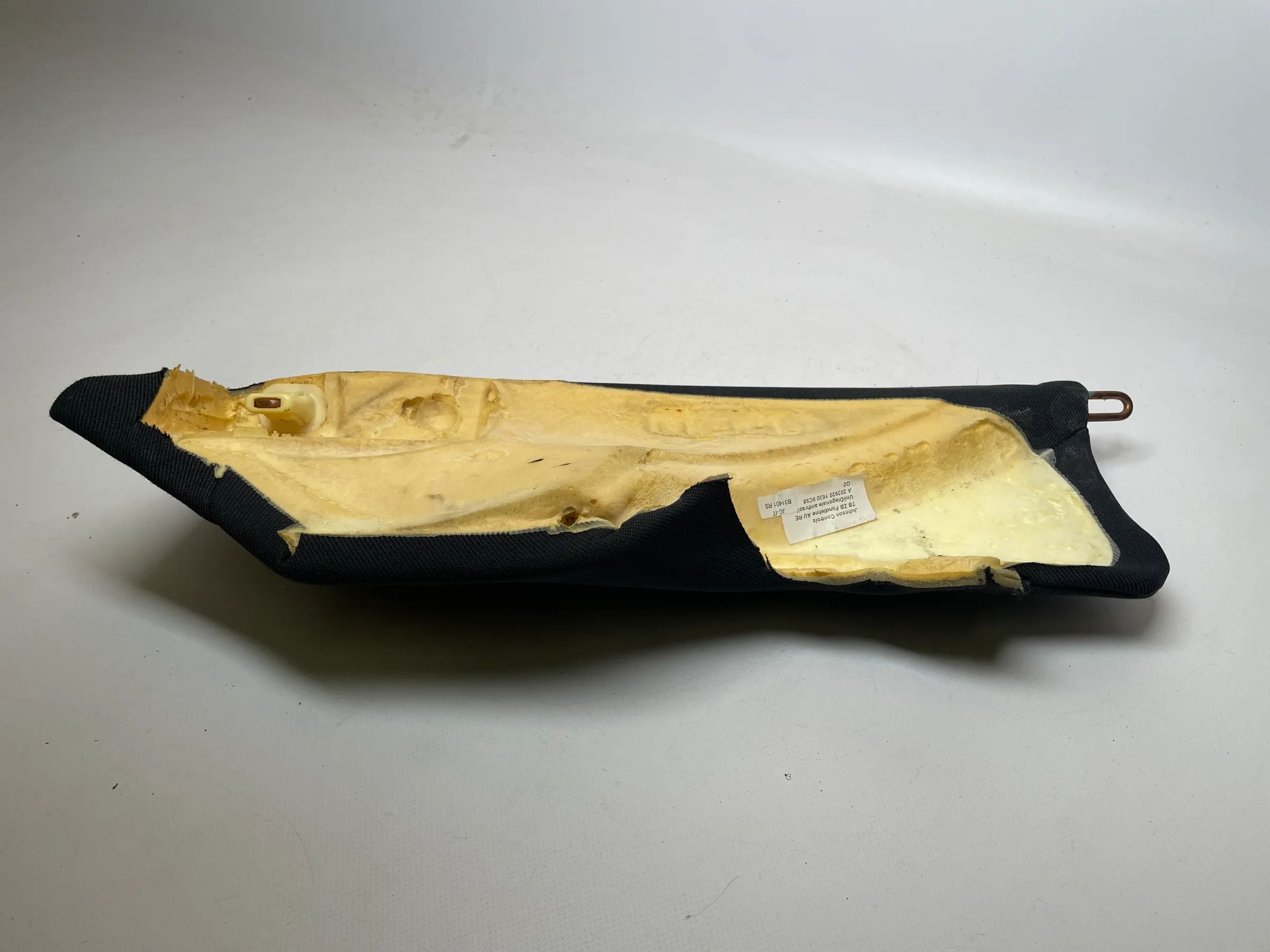 Original Mercedes-Benz C-Klasse (CL203) Seitenteil Rücksitz Rechts A2039201630