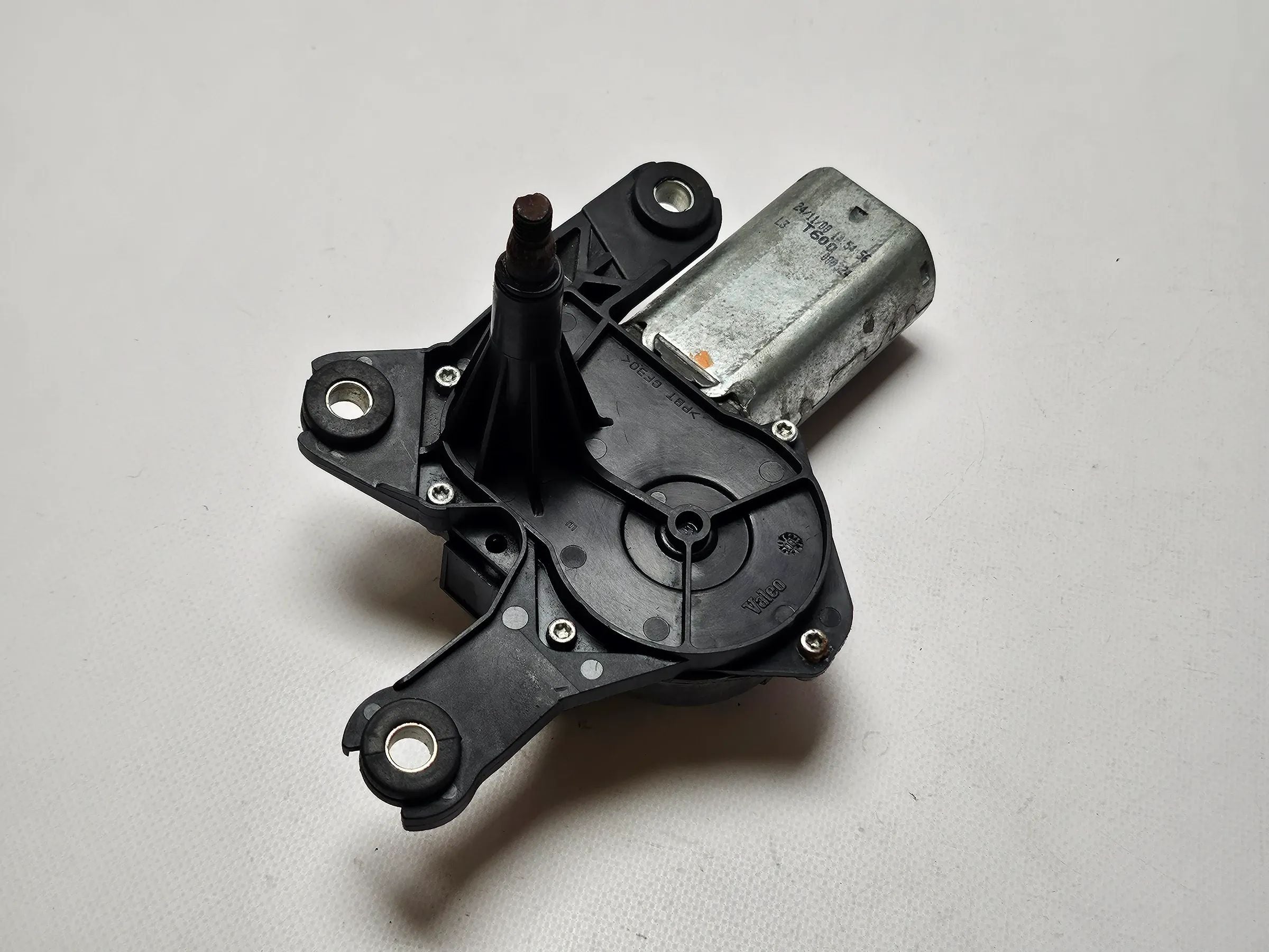 Оригинальный задний мотор стеклоочистителя Opel Zafira A 09137147