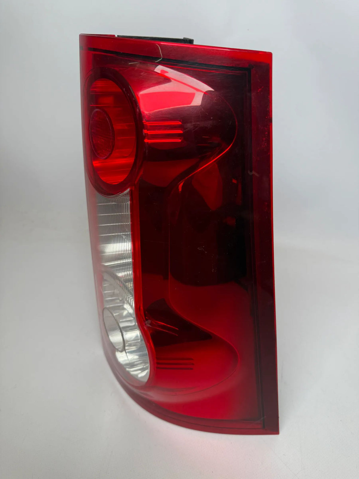Right taillight DACIA LOGAN 1 MCV 6001549586 10-2012