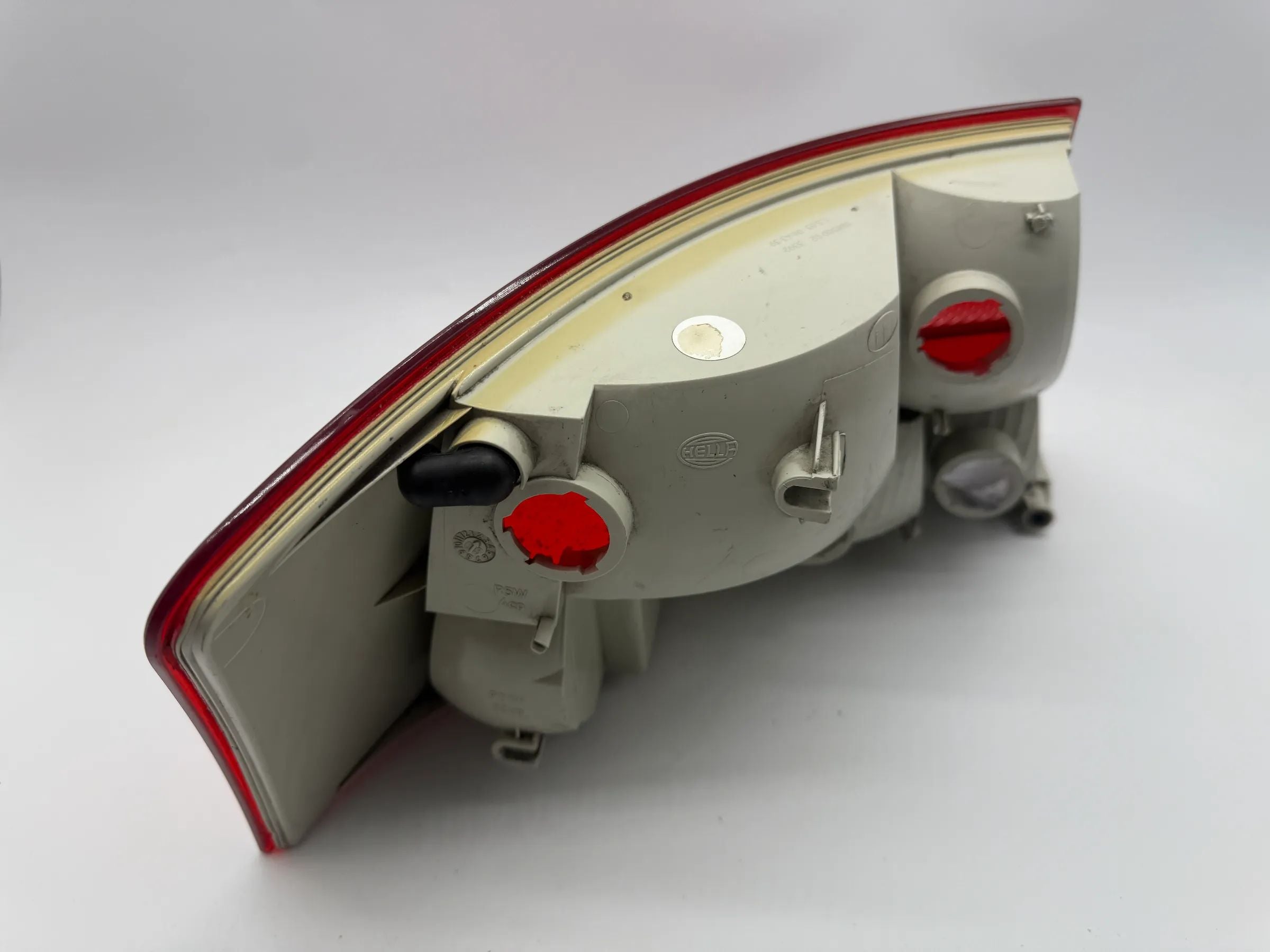 Original Audi A4 Cabrio Rückleuchte Rücklicht Schlussleuchte rechts 8H0945096A