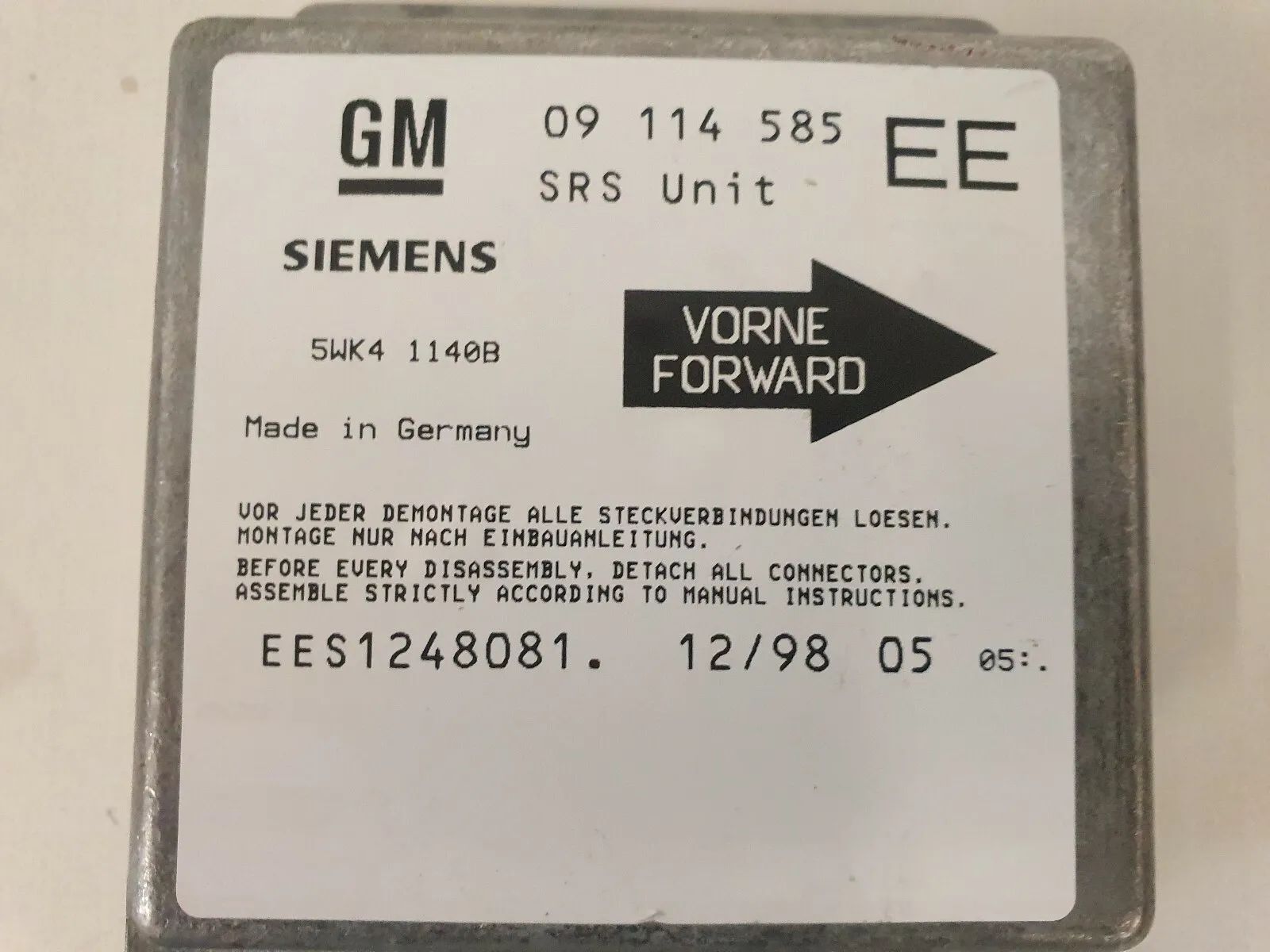 อะไหล่แท้ Opel Corsa B กล่องควบคุมถุงลมนิรภัย เซ็นเซอร์ SIEMENS GM 09114585 EE, 5WK41140B