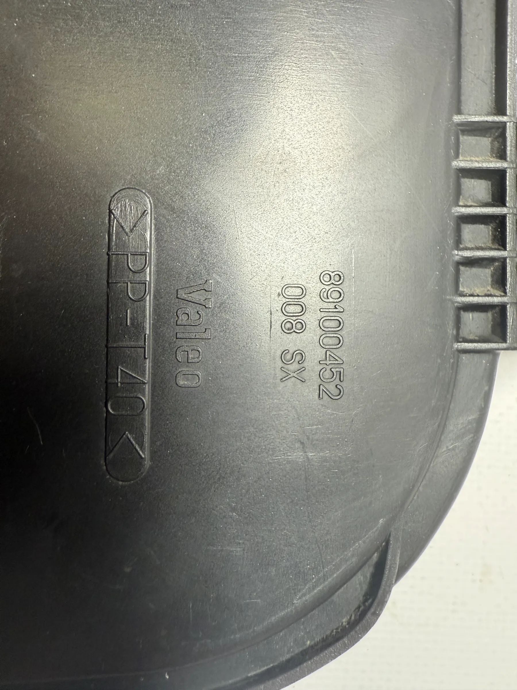 Oryginalna Pokrywa Reflektora Lewa Fiat Punto (188) Valeo 89100452 008SX