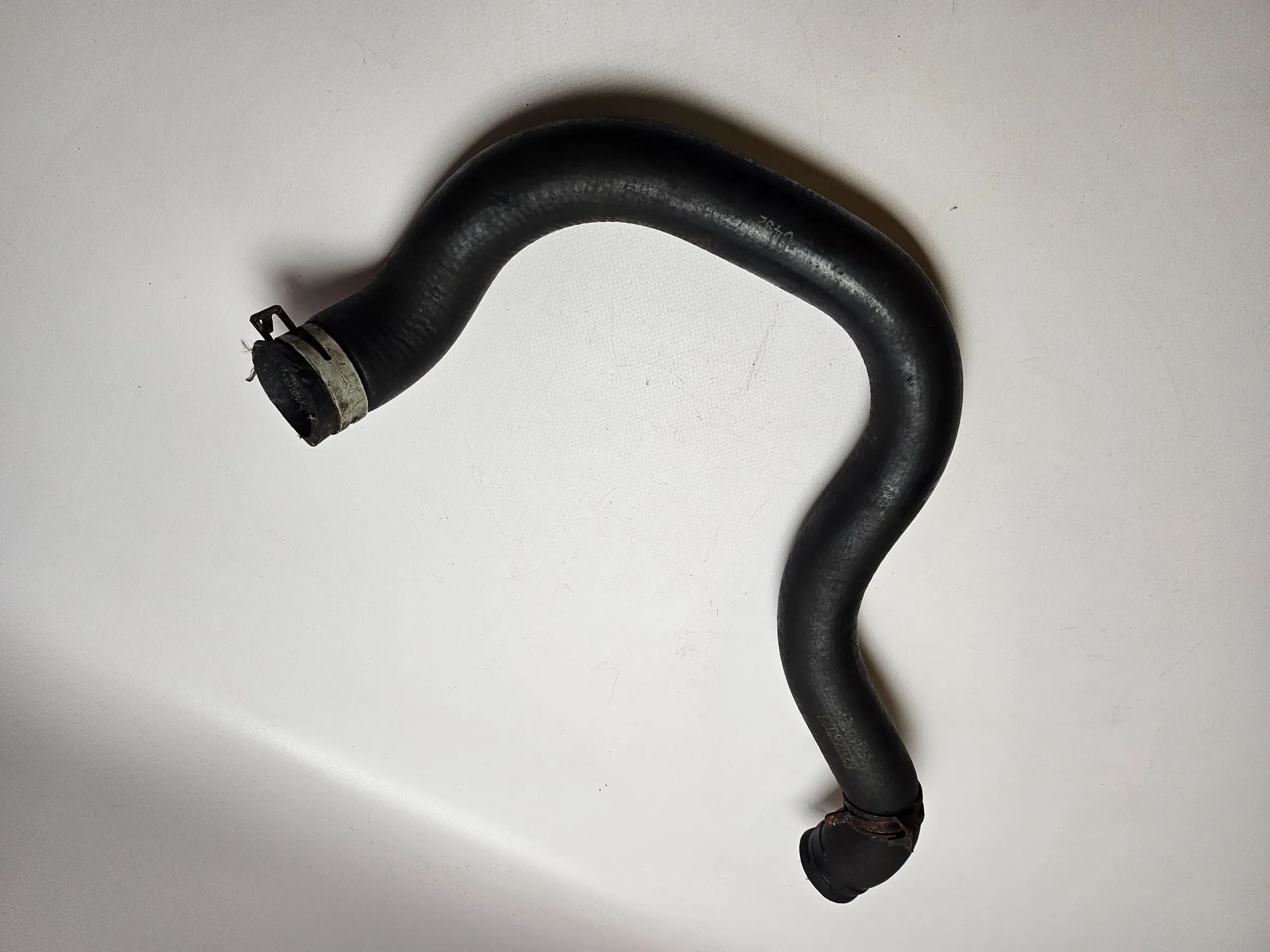 Durite de refroidissement 4.0 L. Durite d'eau climatisation Jeep Cherokee XJ 91-01 52028027