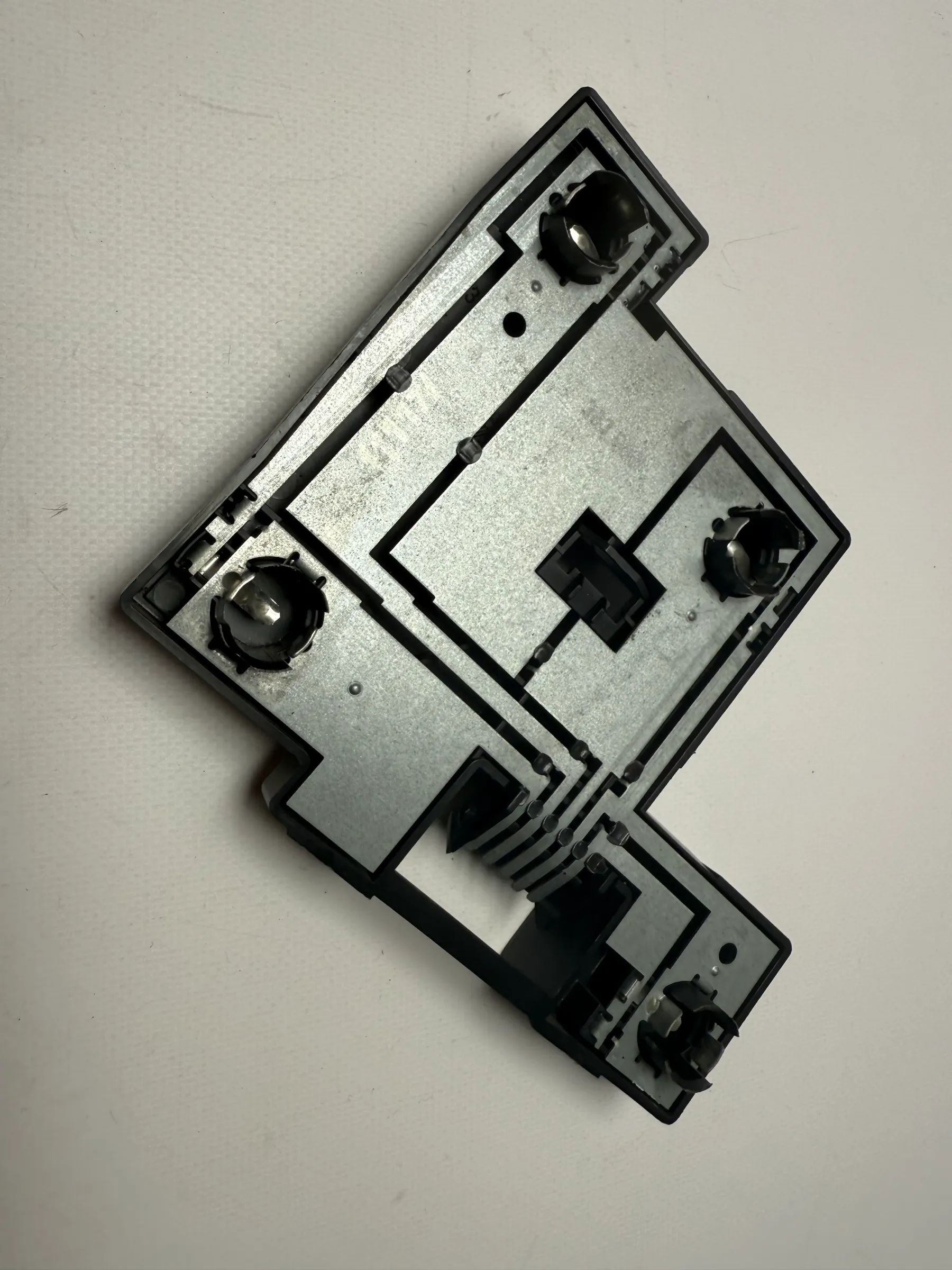 Orijinal Ford Fiesta Jbs/Jas Sol Far Taşıyıcı 96FG13N004BA