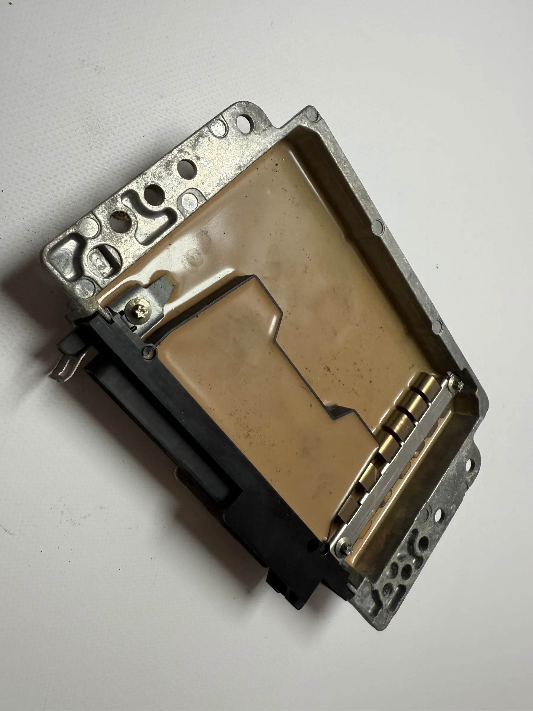 Original Volvo V40 / S40 Centralina Motor ECU Siemens 30857471 / S113727101H