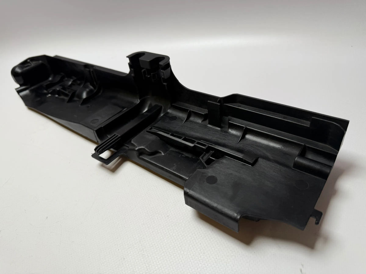 Oryginalny BMW 1er E87 116i Lewy Wspornik Chłodnicy 17107524912-11 11074810