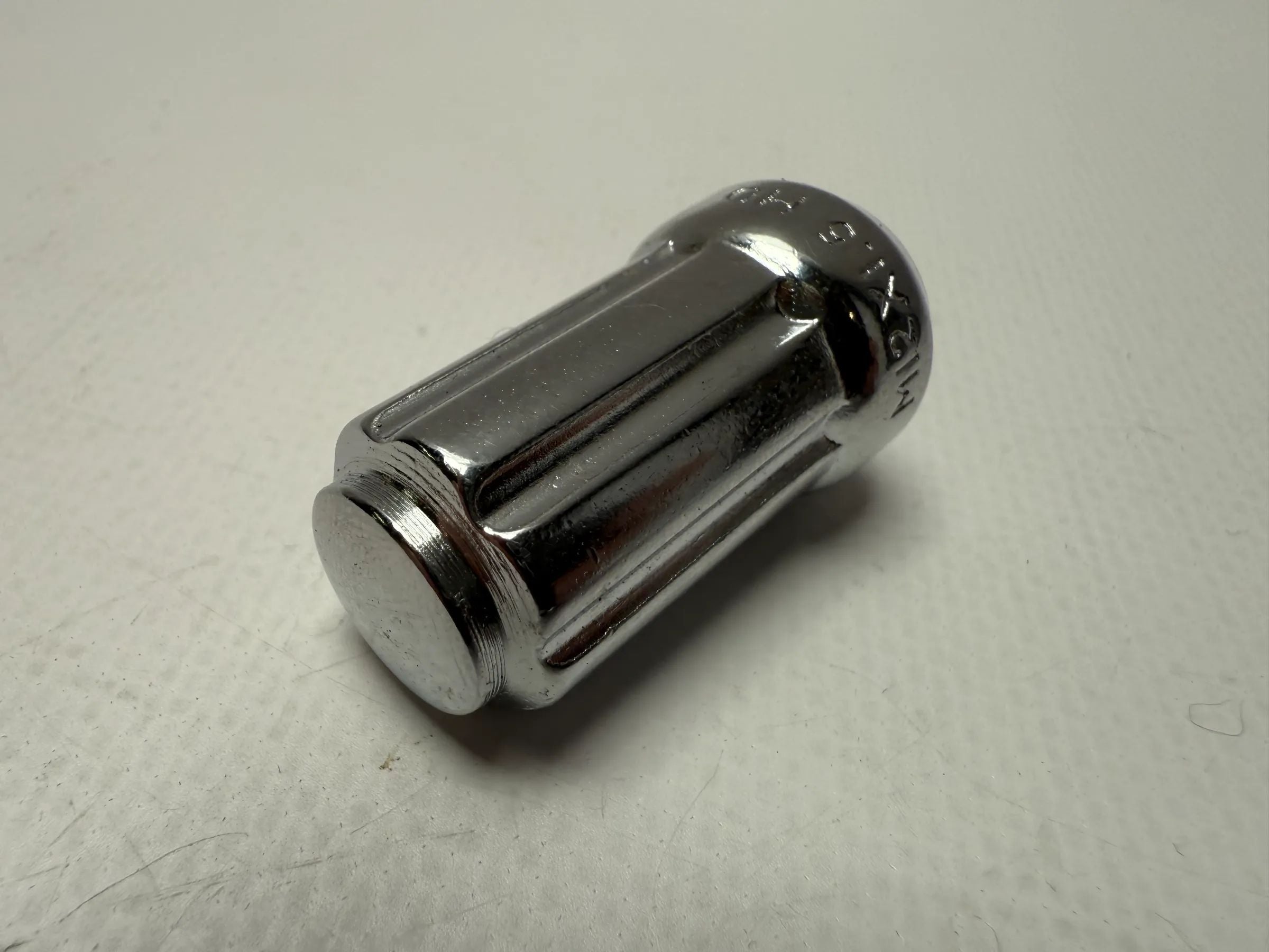 Original Ford  Bronco Radmutter M12X1.5 HD