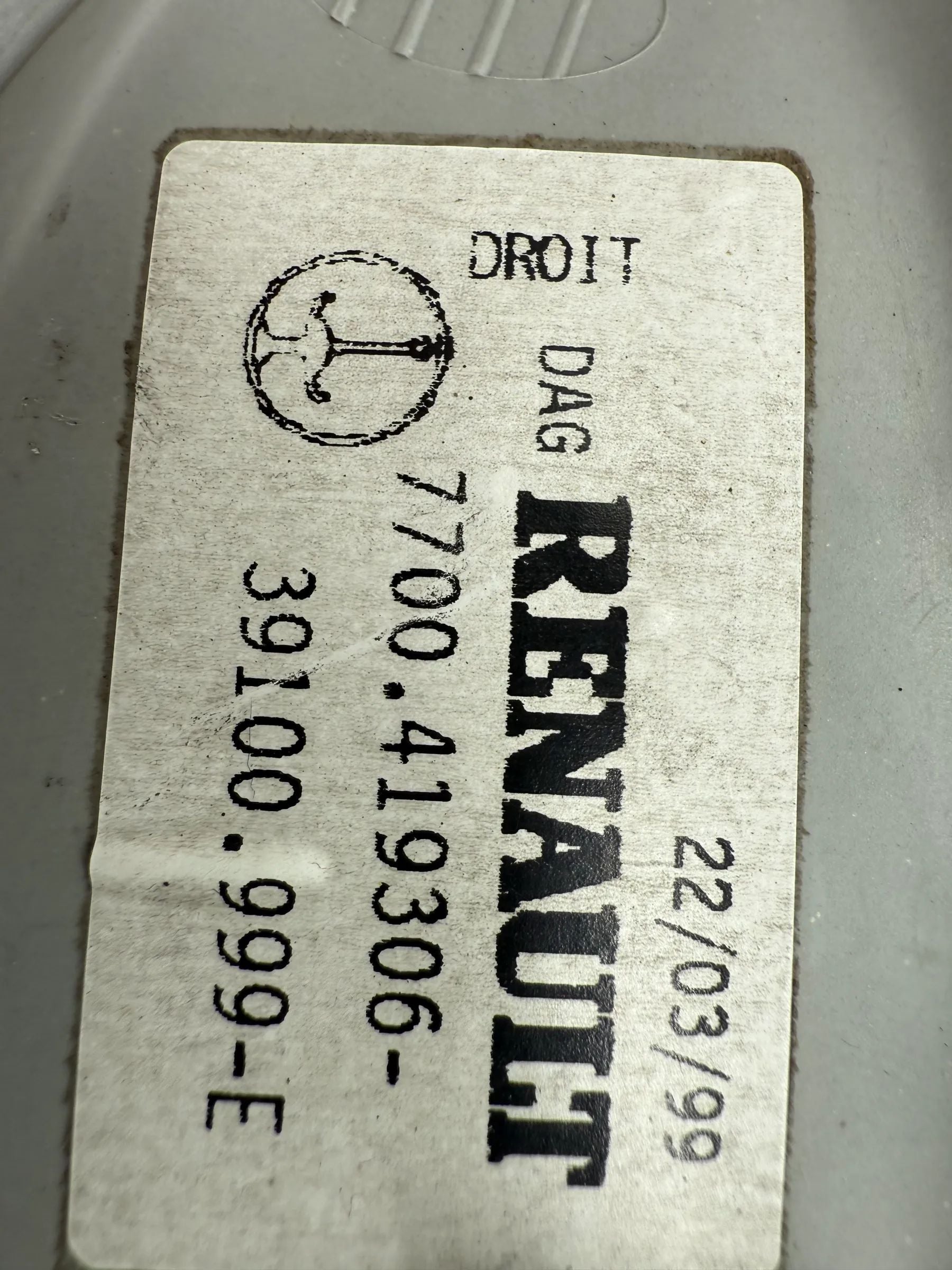 Original Renault Twingo 1 C06 Headlight Right 7700.419306 / 39100.999-E 