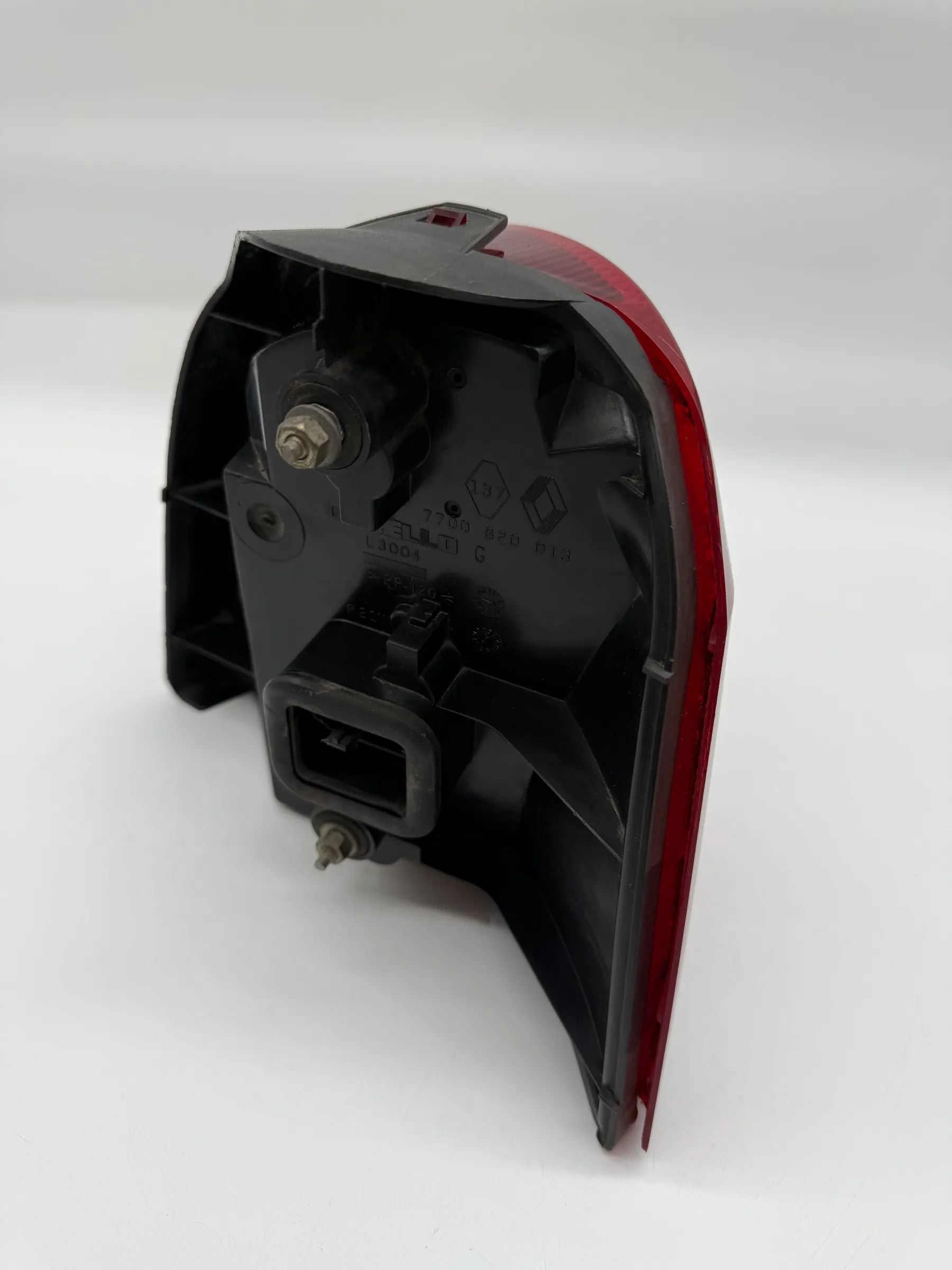Original Renault Twingo I C06 rear light left Carello 7700820013 