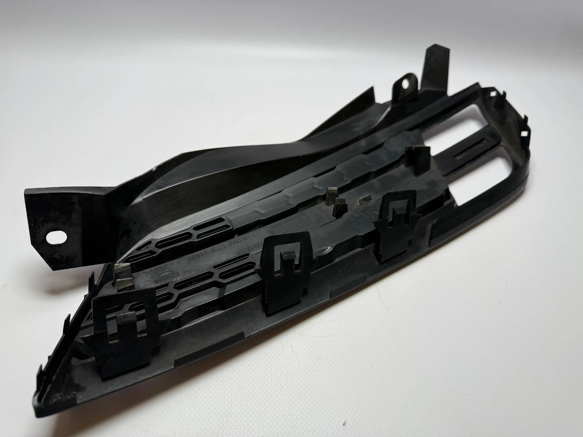 Rejilla Original de Radiador y Aire para NISSAN MICRA III 62320 BC400