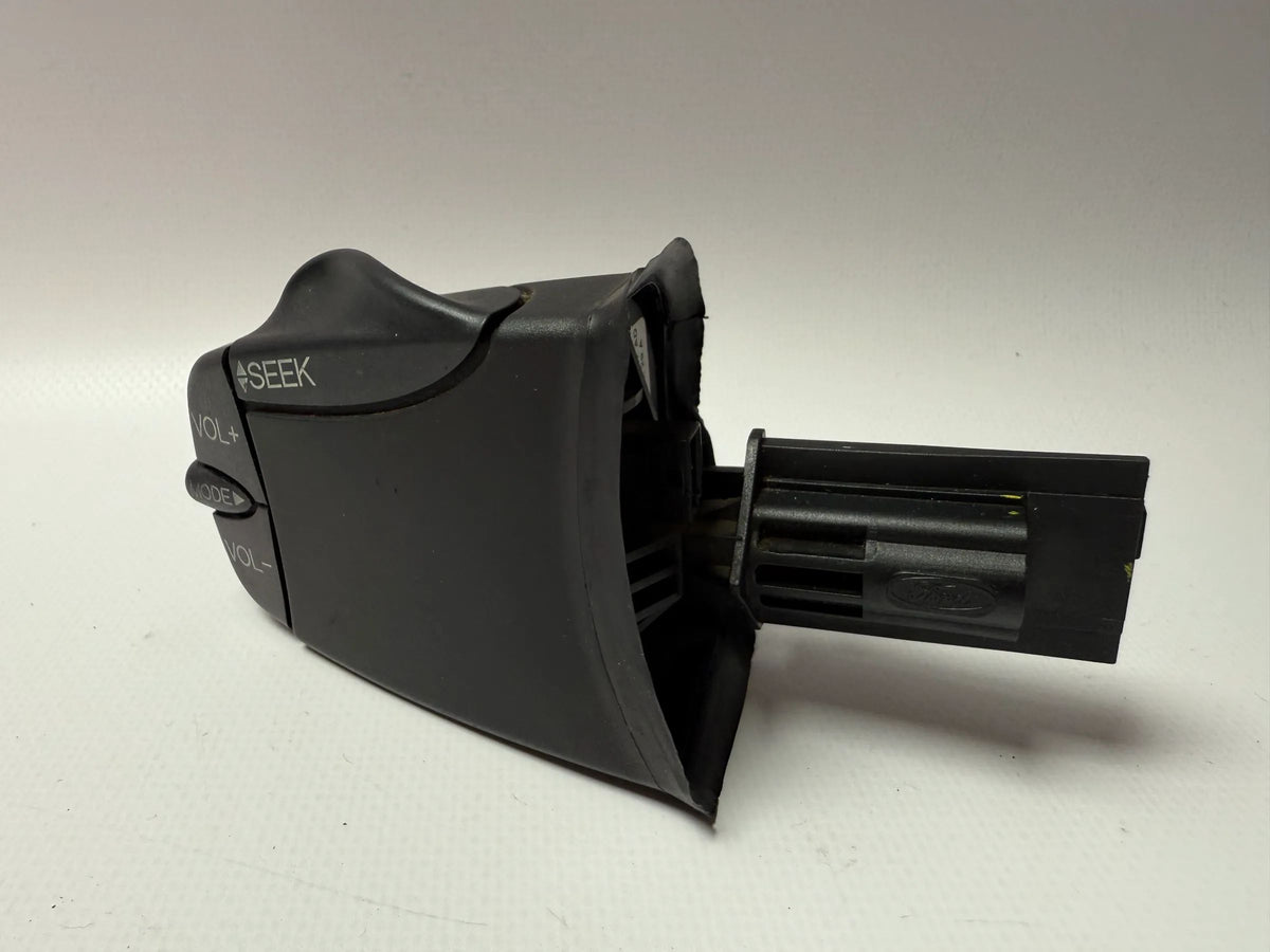 Original Ford FOCUS 1 Turnier switch radio control 98AB14K147AD 