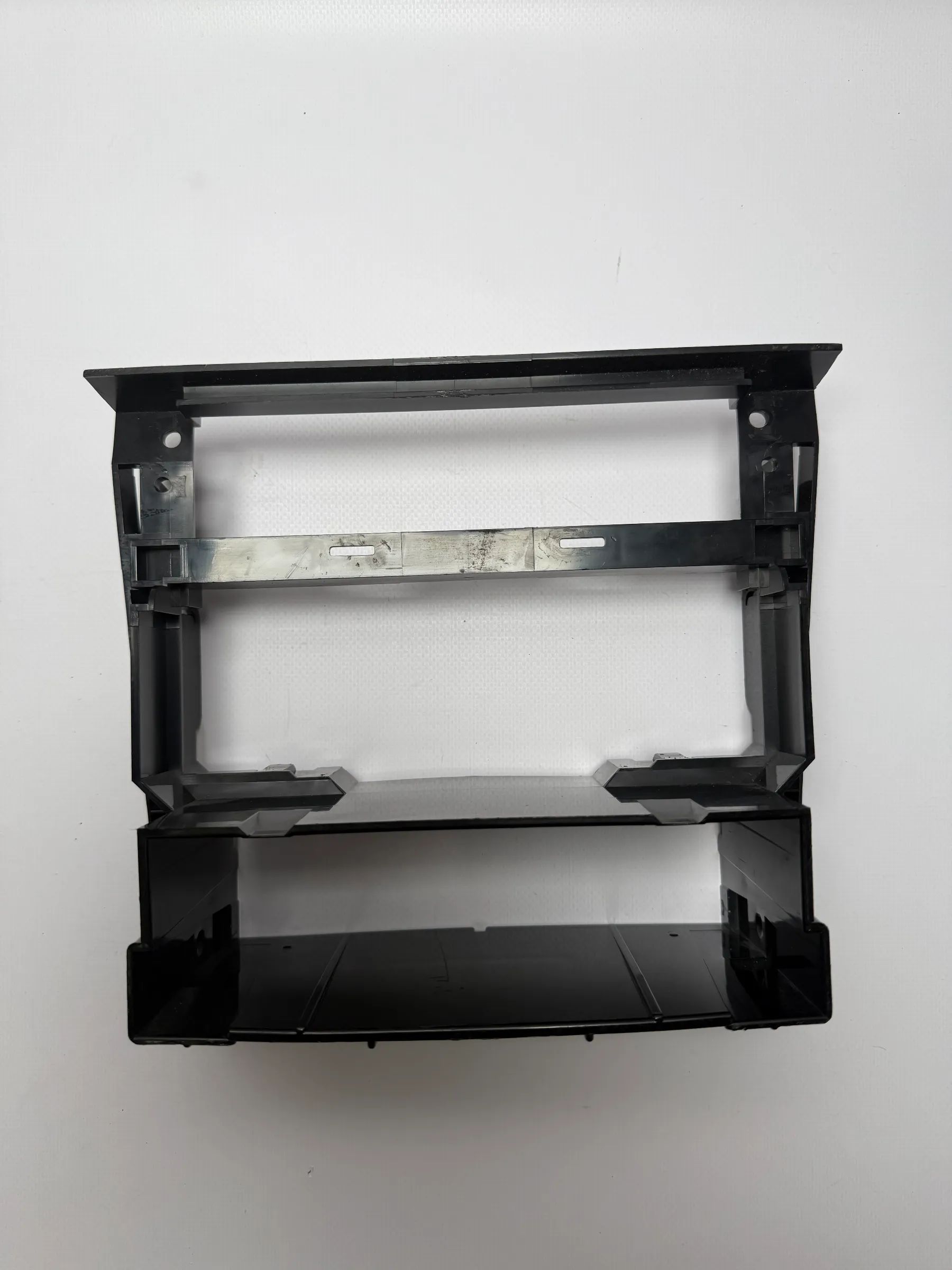 Originele Mercedes C-Klasse W202 Radiohouder Inbouwframe Middenconsole 2026890016