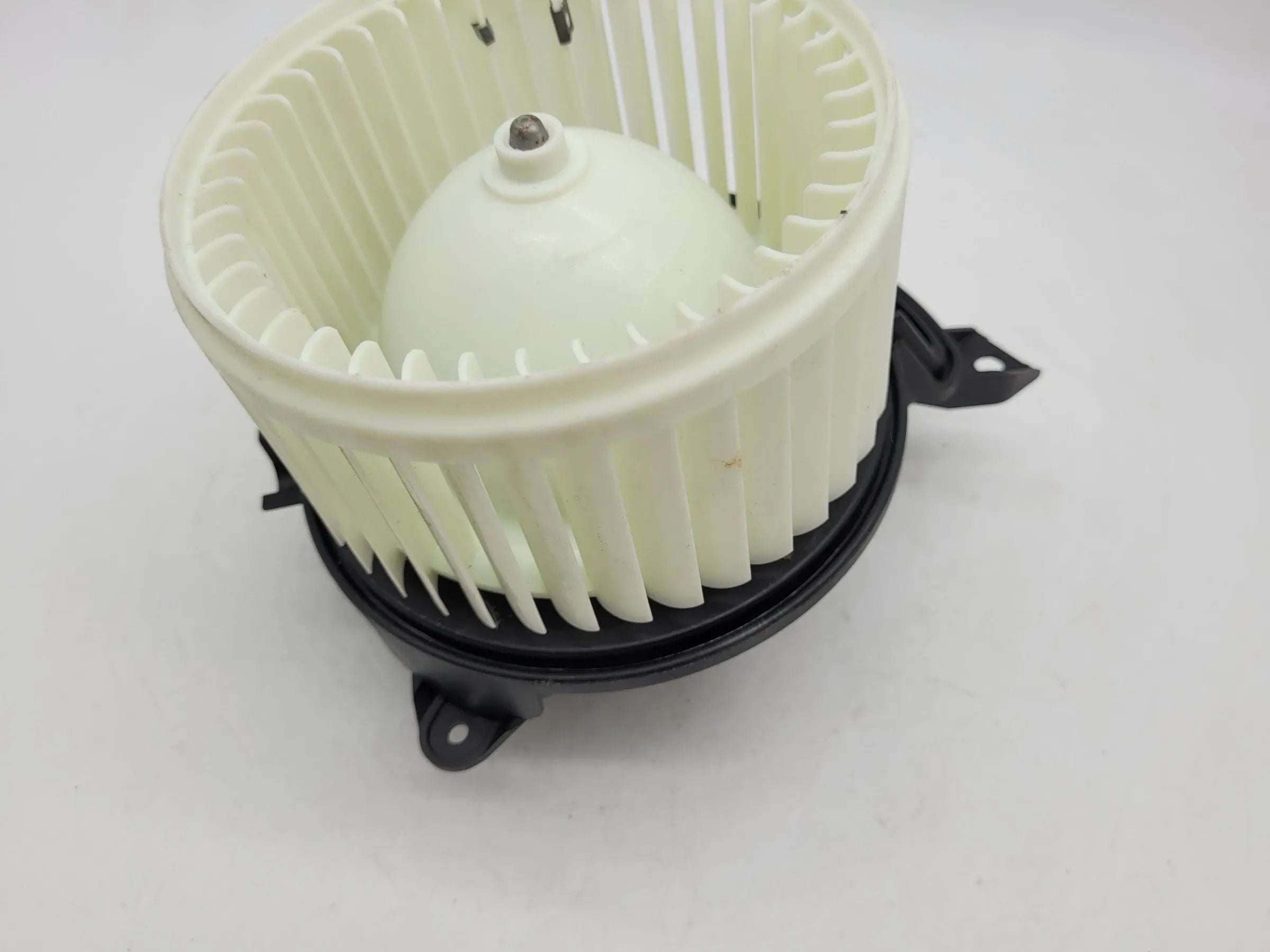Opel Corsa D S07 Heizungsgebläsemotor Gebläsemotor 164230100 Original