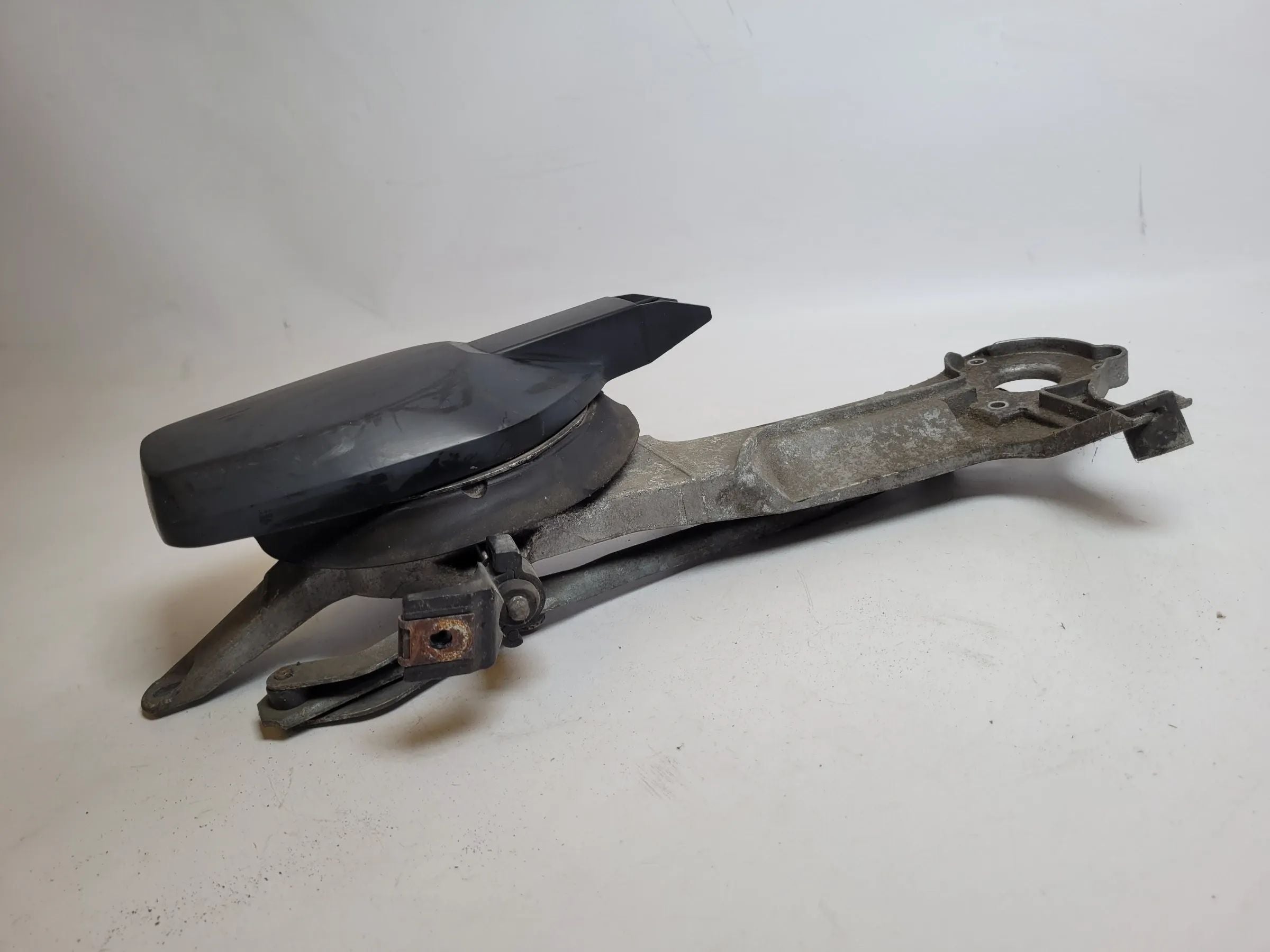 Original Mercedes-Benz C-Klasse Wischergestänge Wischermotor Vorne A2028202108