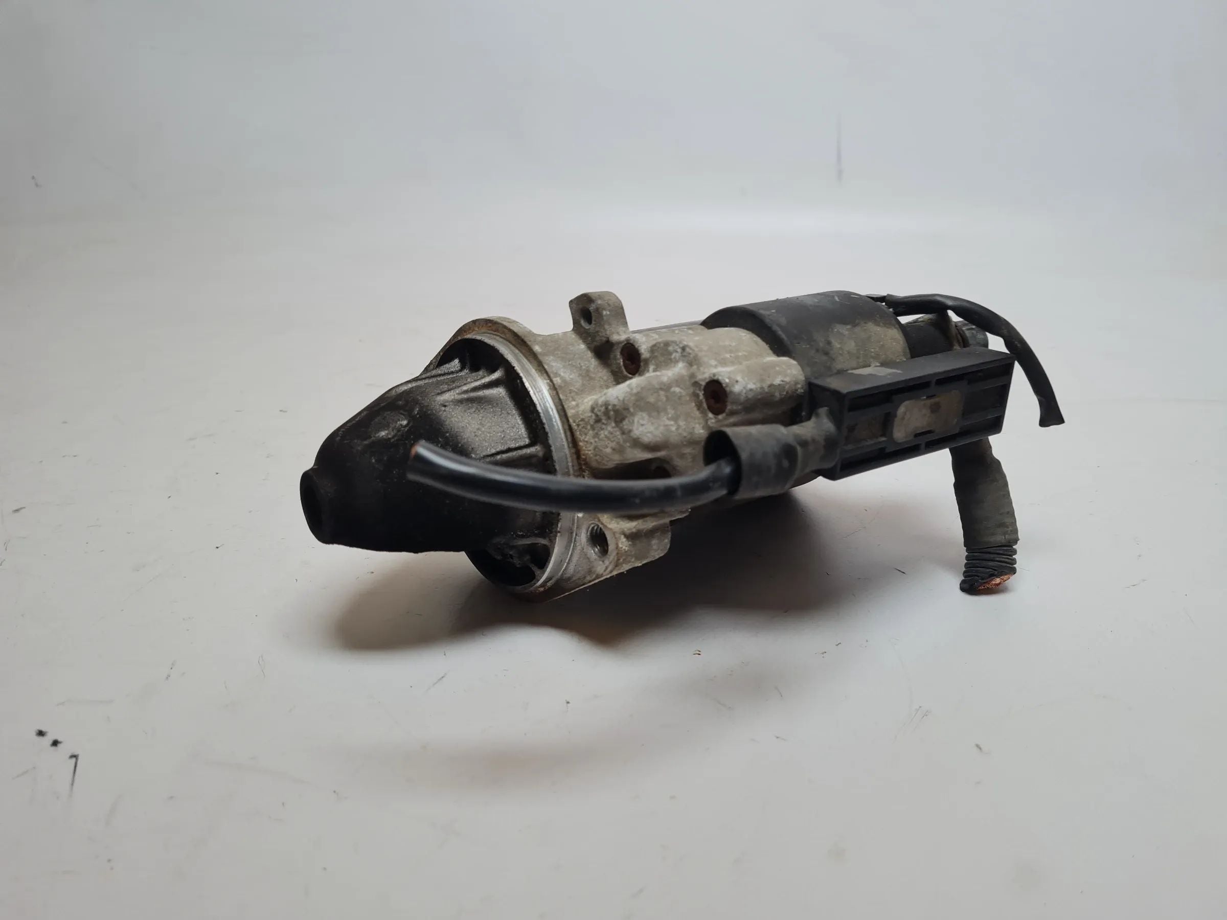สตาร์ทเตอร์แท้ Mercedes C-Klasse CL203 A1005831112