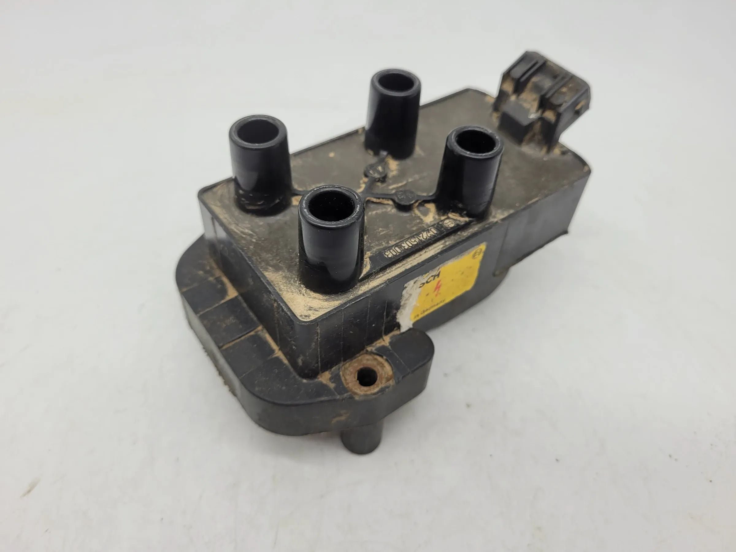 Original Peugeot 106 (1A/1C) Zündspule Zündmodul Bosch 0221503003