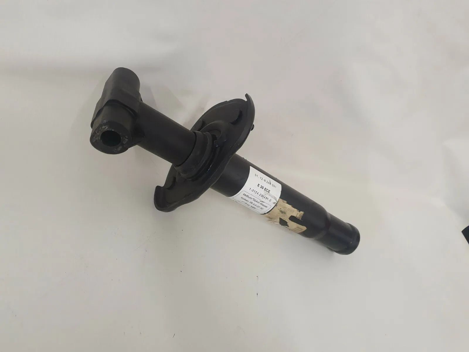 Orijinal BMW e39 Arka Sol Darbe Emici 8248031