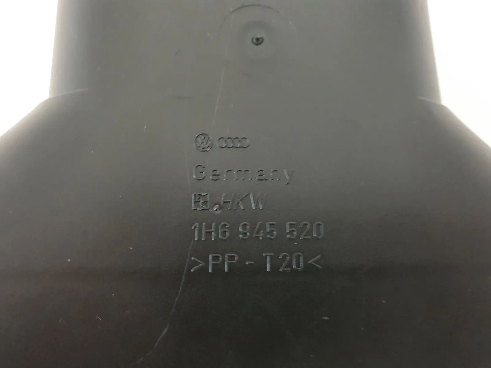 ⭐ 1H6945520 - VW Golf 3 4 Cabrio Abdeckung Lampenträger Rücklicht links o rechts