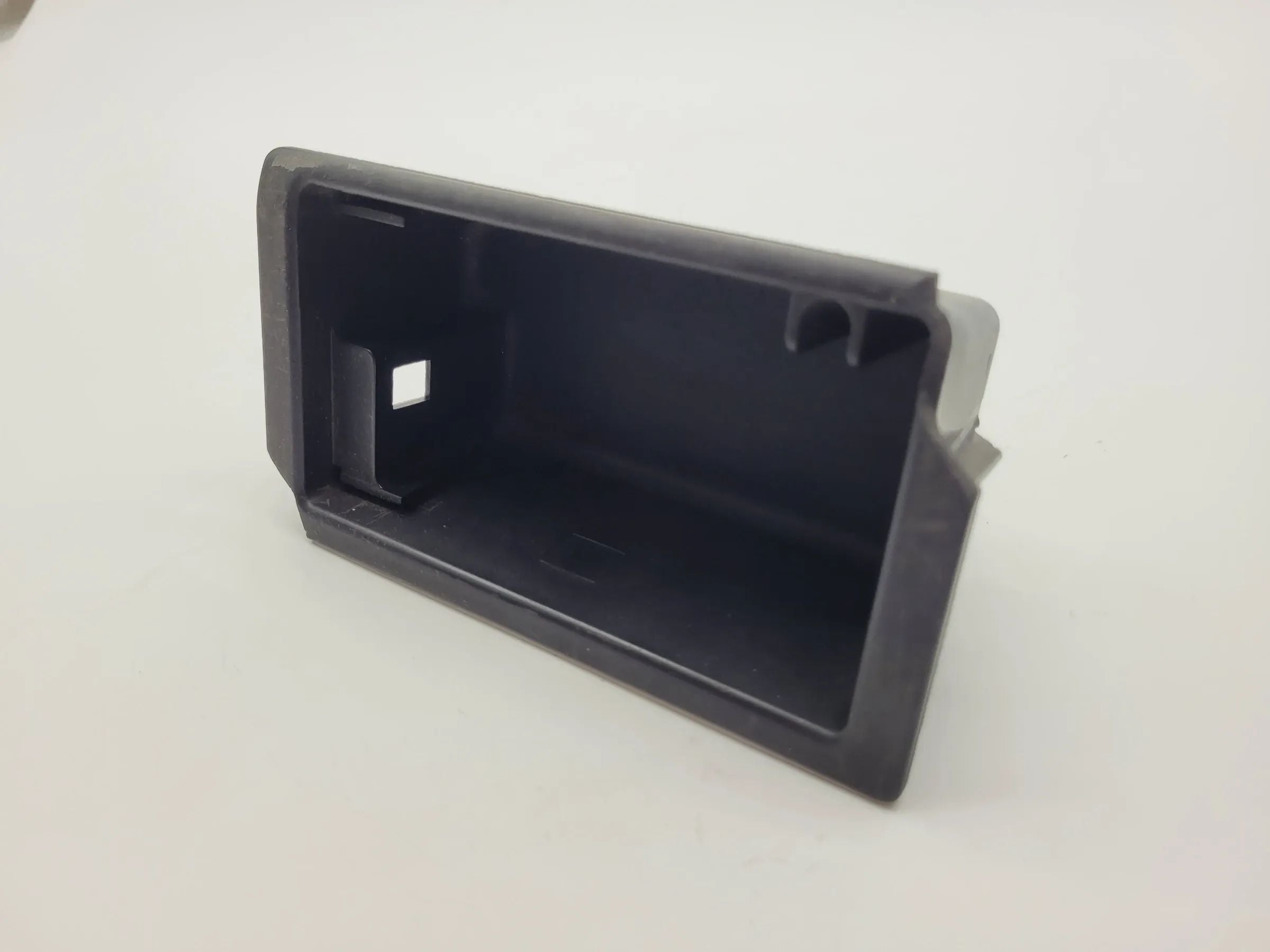 Original BMW 3er (E46) Aschenbechereinsatz 51.16-8225529.9