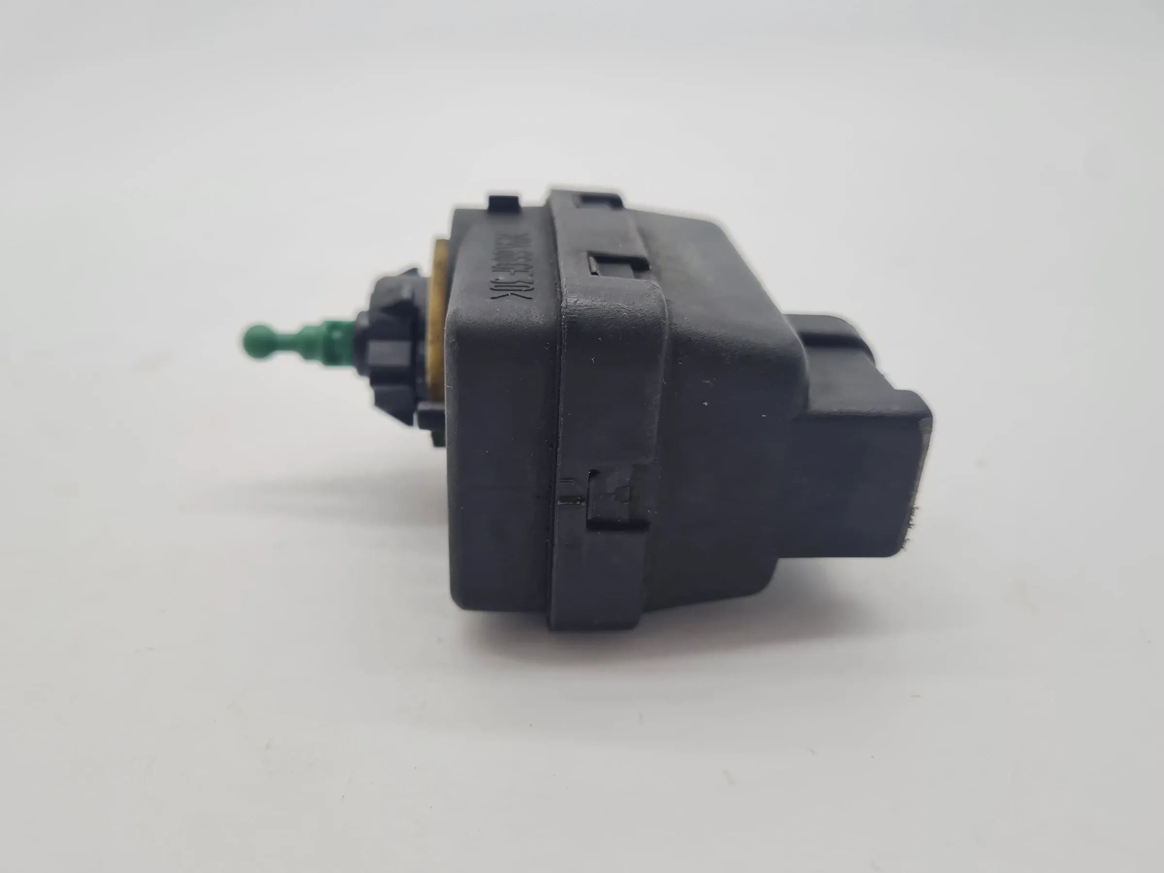 Original Renault Megane Grandtour Scheinwerfer Stellmotor LWR L/R 7700840141