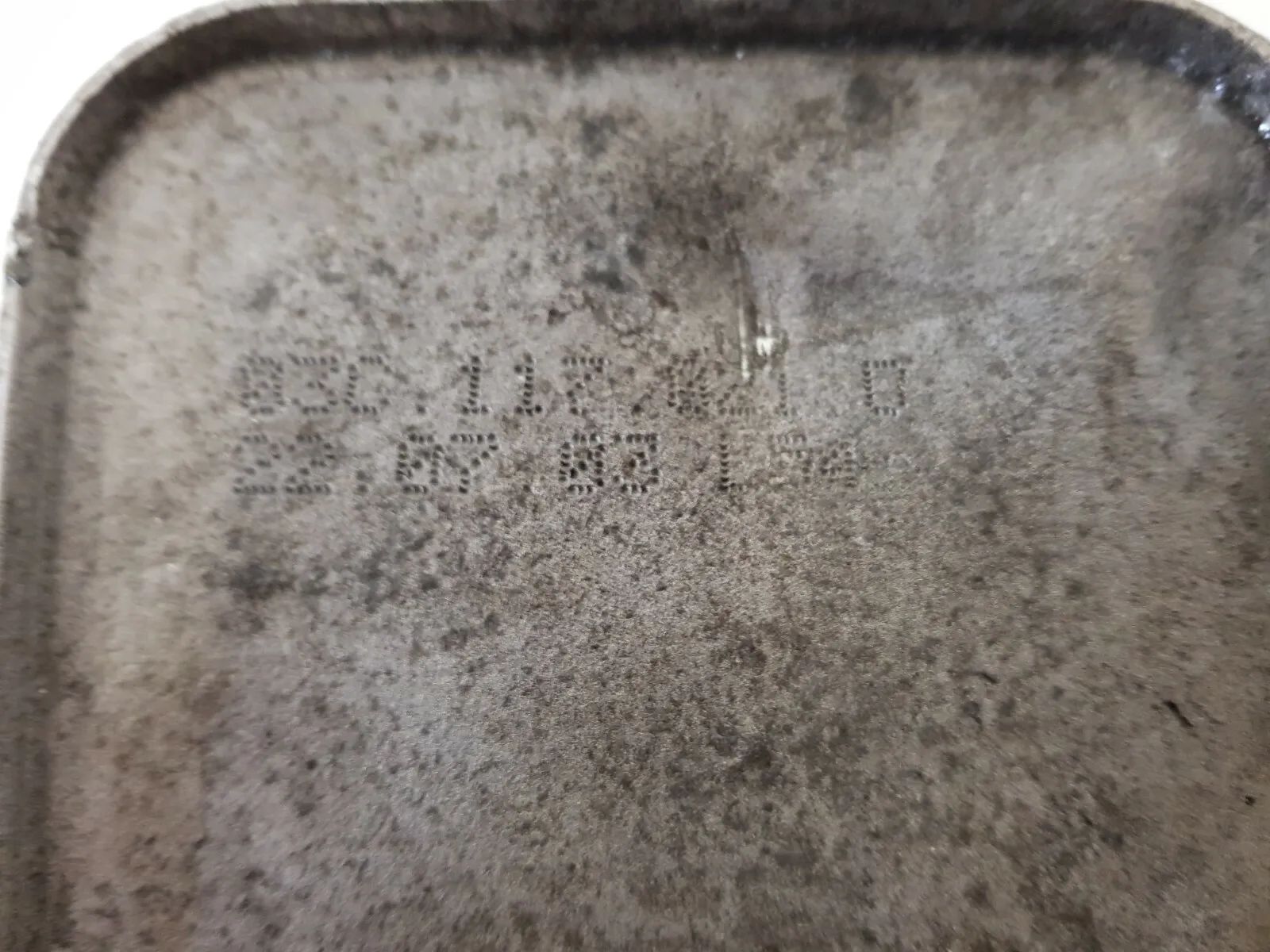 Original VW TOURAN 1T 1,6FSI Radiator Oli Bagian Belakang 03C117021D