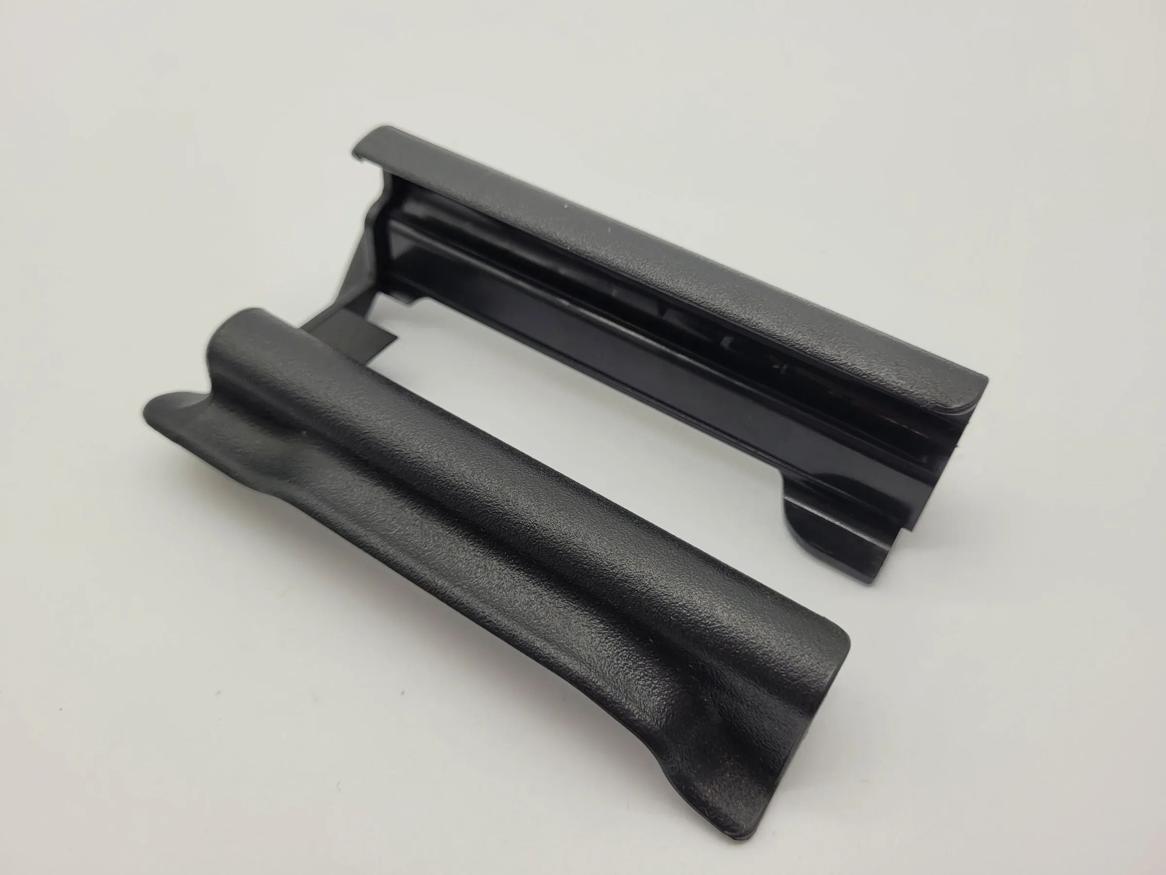 Original Mercedes-Benz C-Klasse (W203) Sitzschienenabdeckung A2039191020