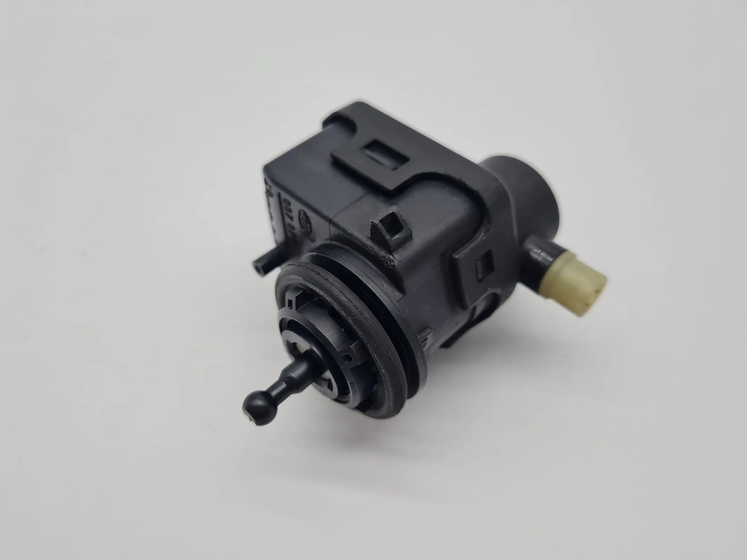 Original Renault Twingo I 1 (C06) Leuchtweitenregulierung LWR L/R 8200428994