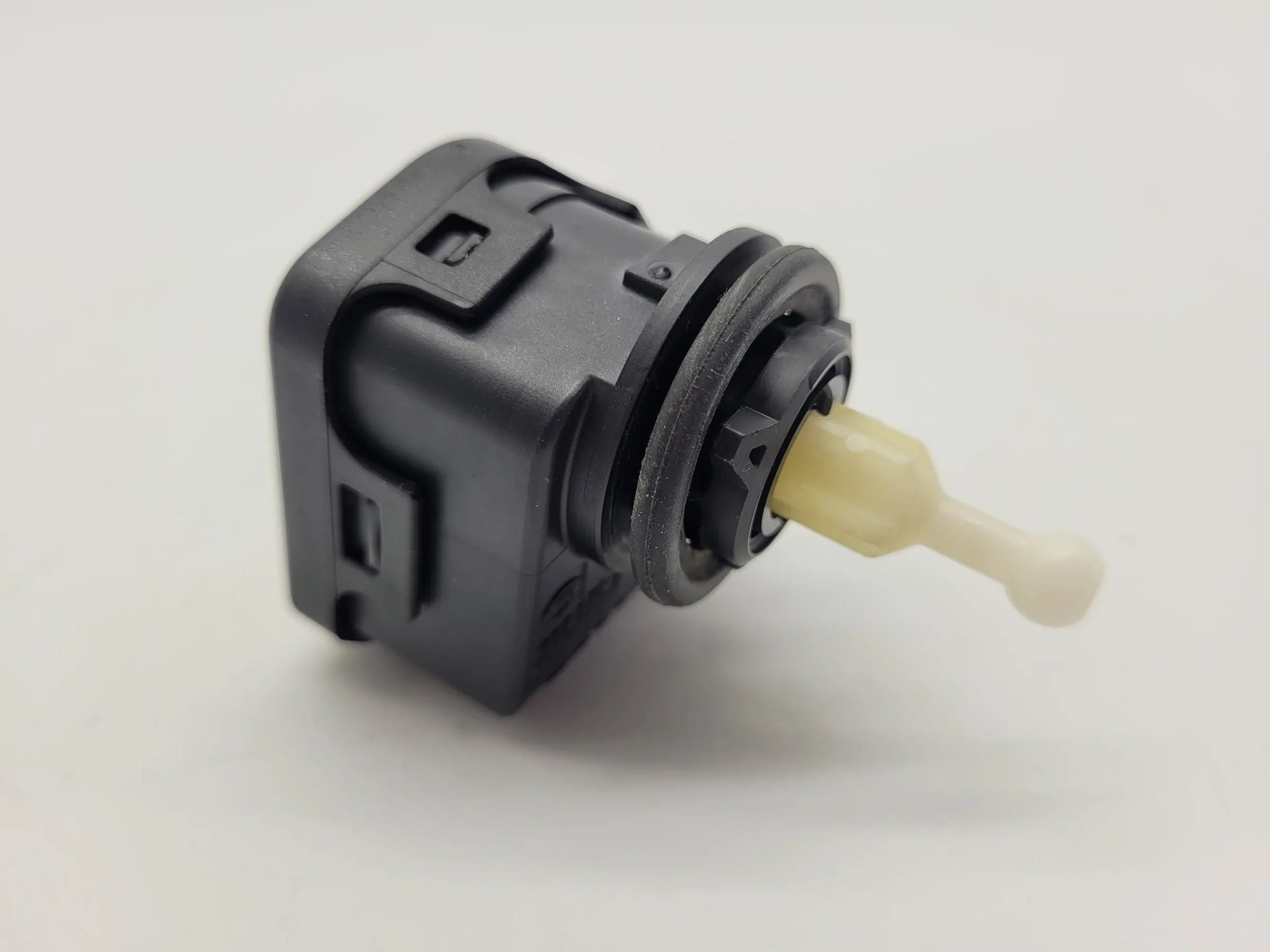 Original VW Golf IV Scheinwerfer Leuchtweitenregulierung LWR L/R 1J0941295C