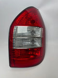 Original Opel Zafira T98 Rück- & Bremsleuchte Rechts Hinten 62281