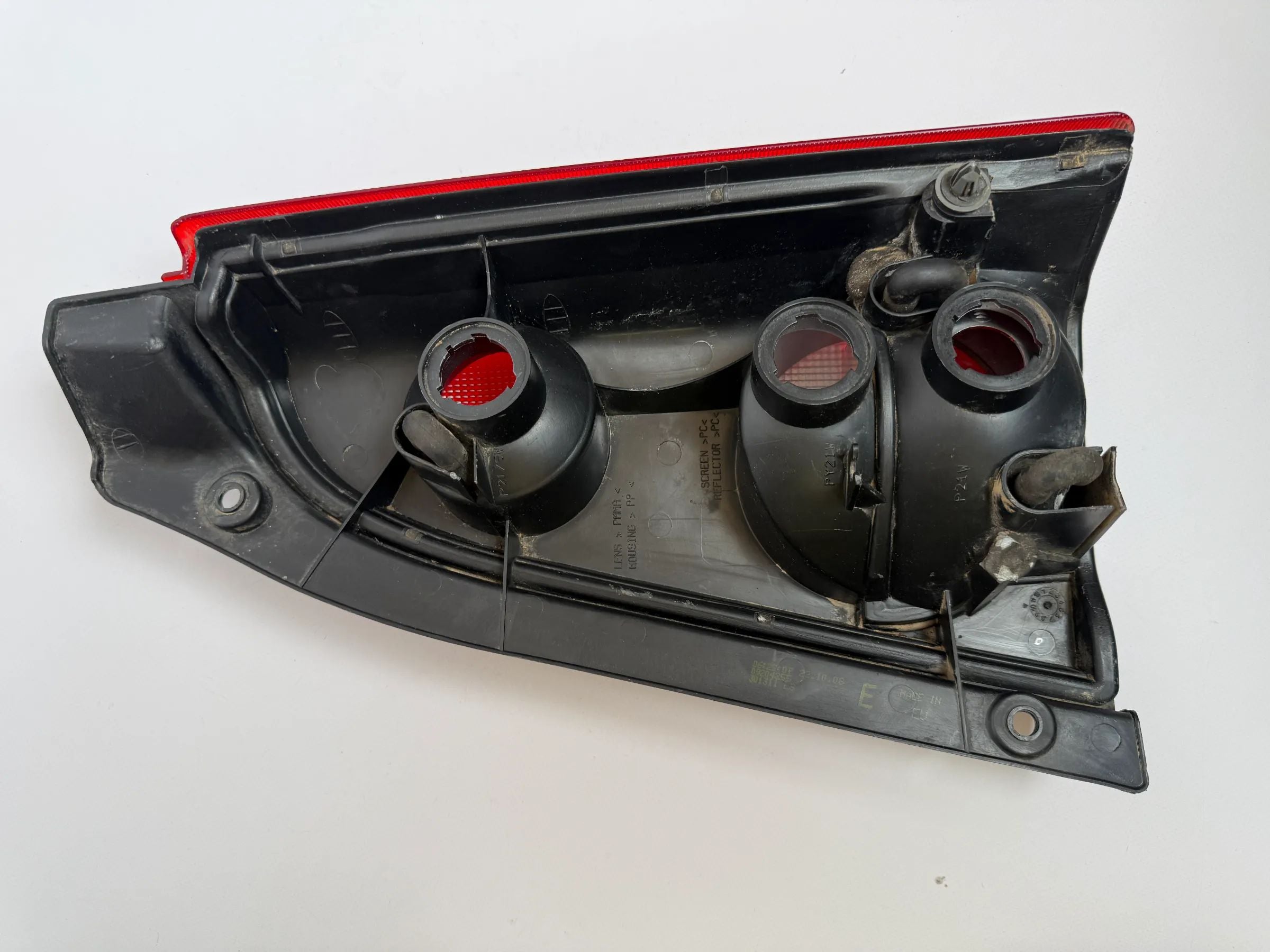 Original Opel Agila A (H00) Rücklicht / Rückleuchte Links 09204255 / 09209548