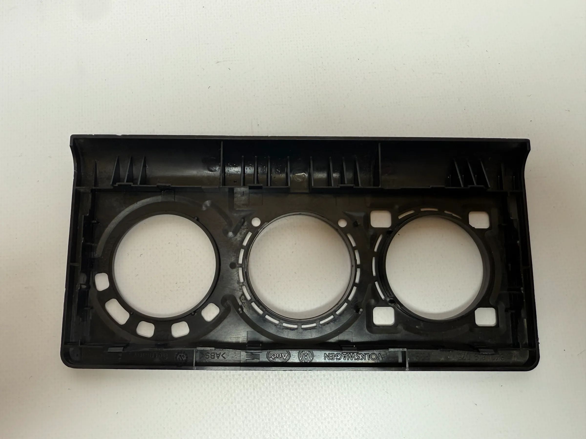 Oryginalna osłona regulatora dmuchawy VW Polo Caddy (6N1 / 6K) 6K0819075
