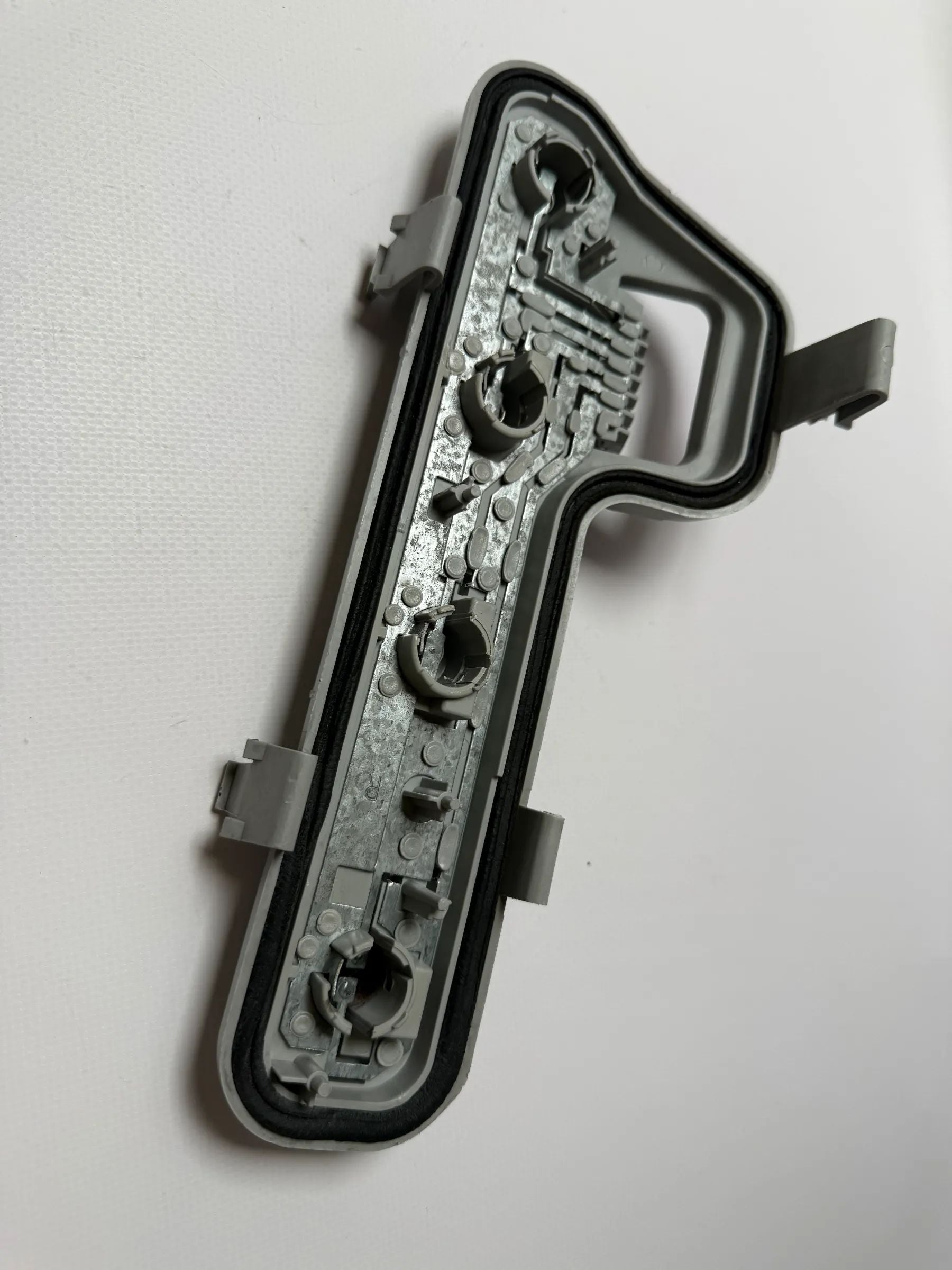 Оригинальная правая серая задняя оптика Opel Zafira A T98 GM Yorka 5249