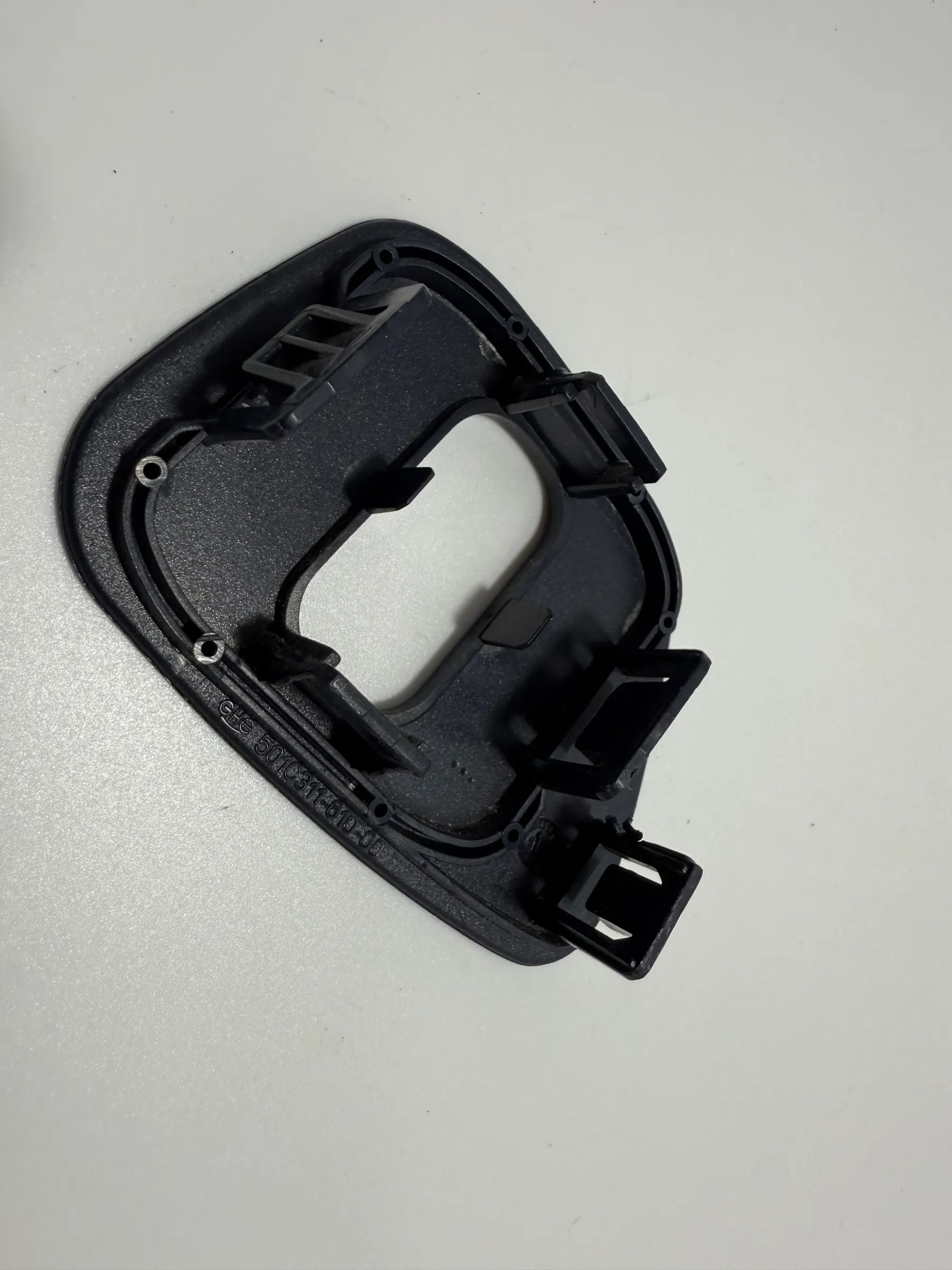 Original Mercedes-Benz E-Class W210 window regulator cover left 501C311-610-00 