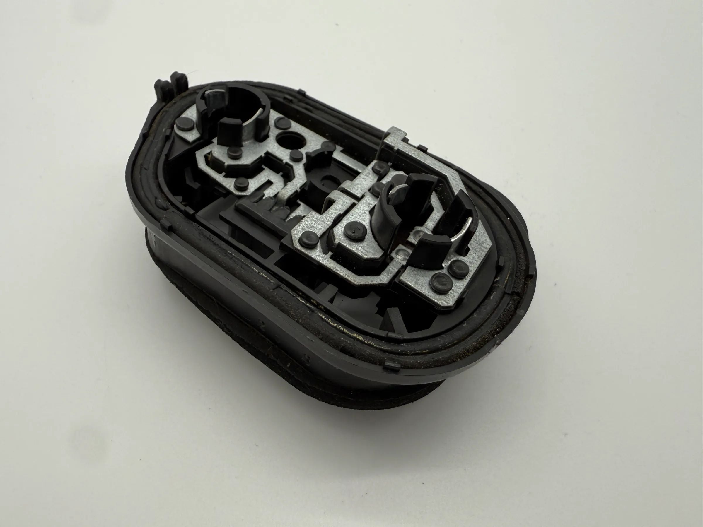 Original Seat Ibiza 3 III (6L1) Rear Light Lamp Holder Right 6L6945258