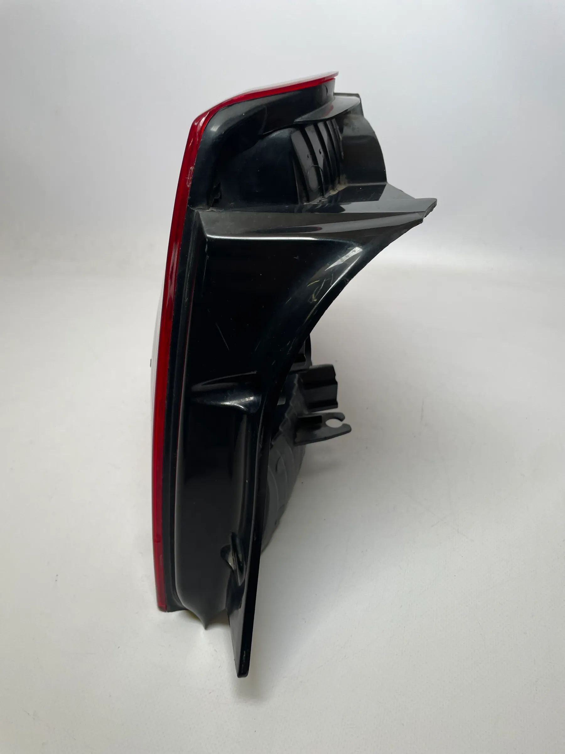 Original Kia Shuma (FB) Rückleuchte Rechts Hinten OK2B151140