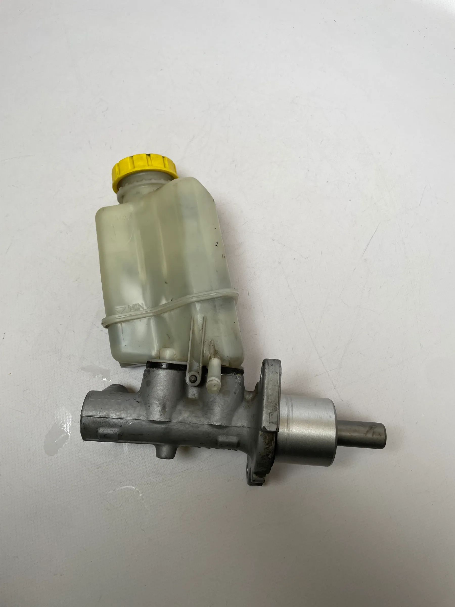 Original Alfa Romeo 147 (937) Hauptbremszylinder 32066966E