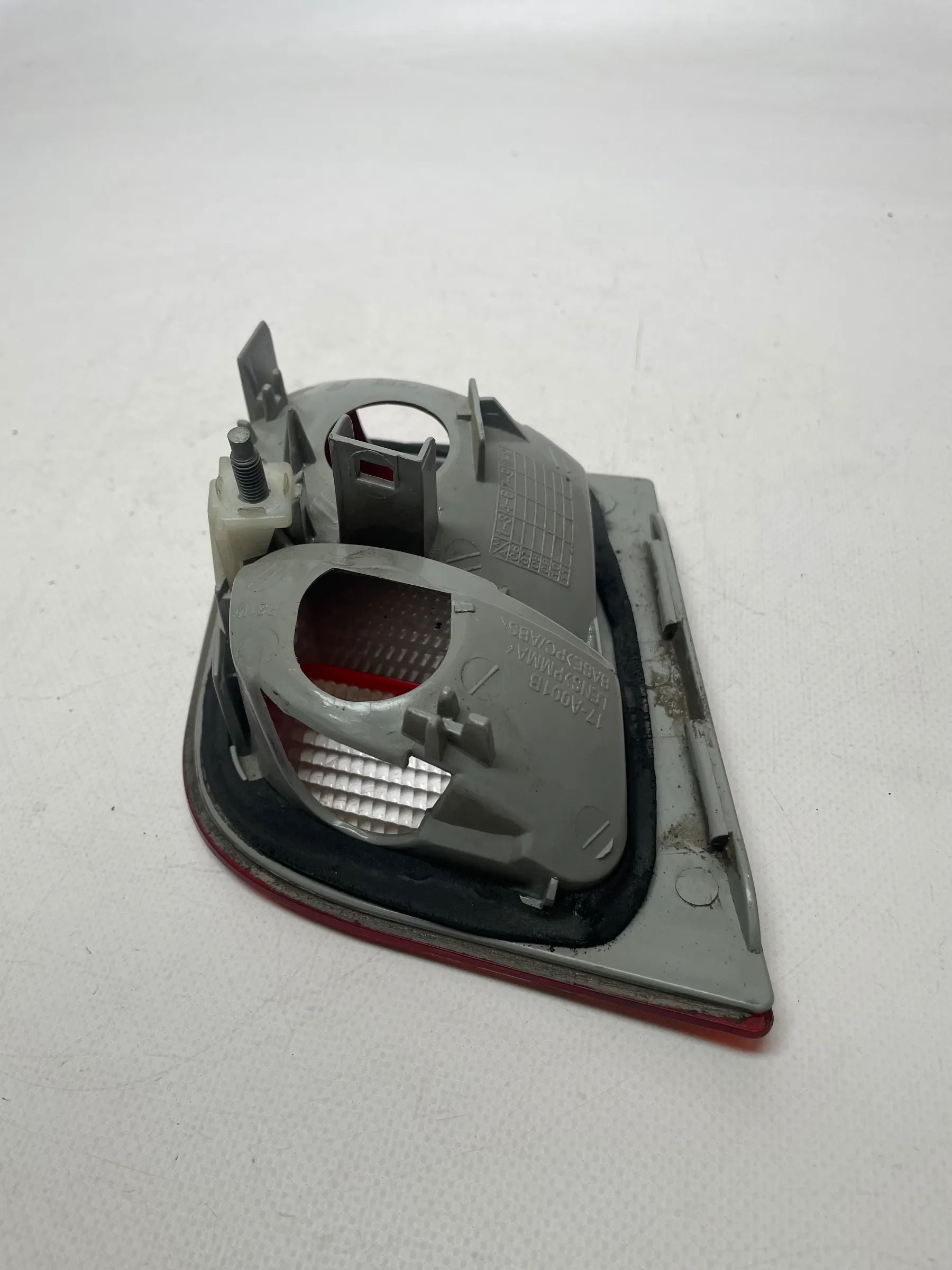 Original BMW 3er Touring (E46) Rückleuchte Heckklappe Rechts Hinten 17-a001b