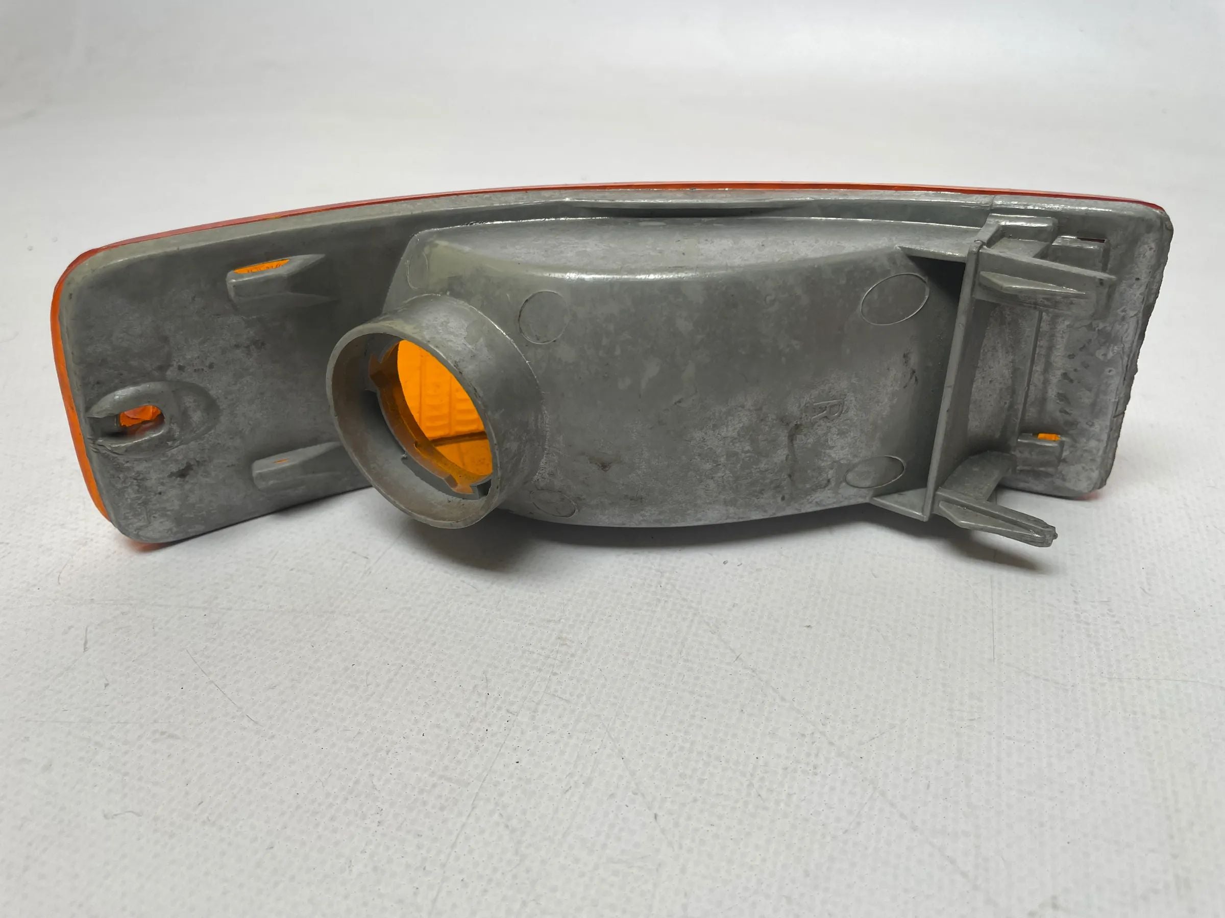 Original Audi 80 Coupe Cabrio Blinkleuchte Blinker gelb links 8A0953055